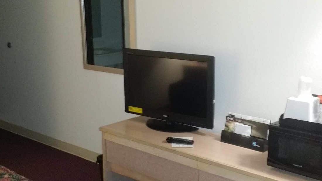 Americas Choice Inn & Suites
