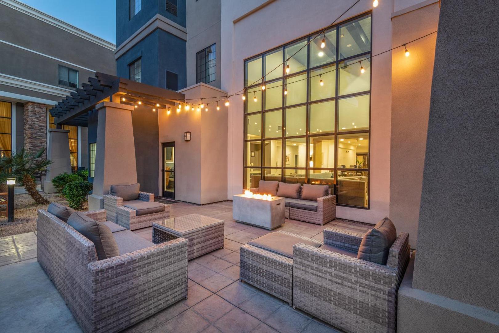 Staybridge Suites Phoenix-Glendale