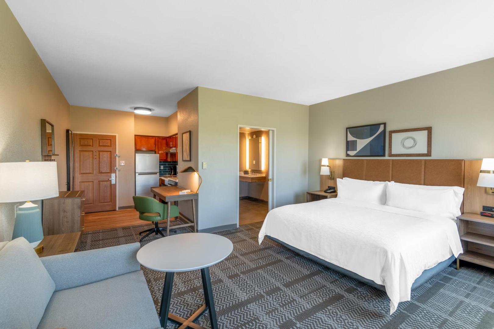 Staybridge Suites Phoenix-Glendale