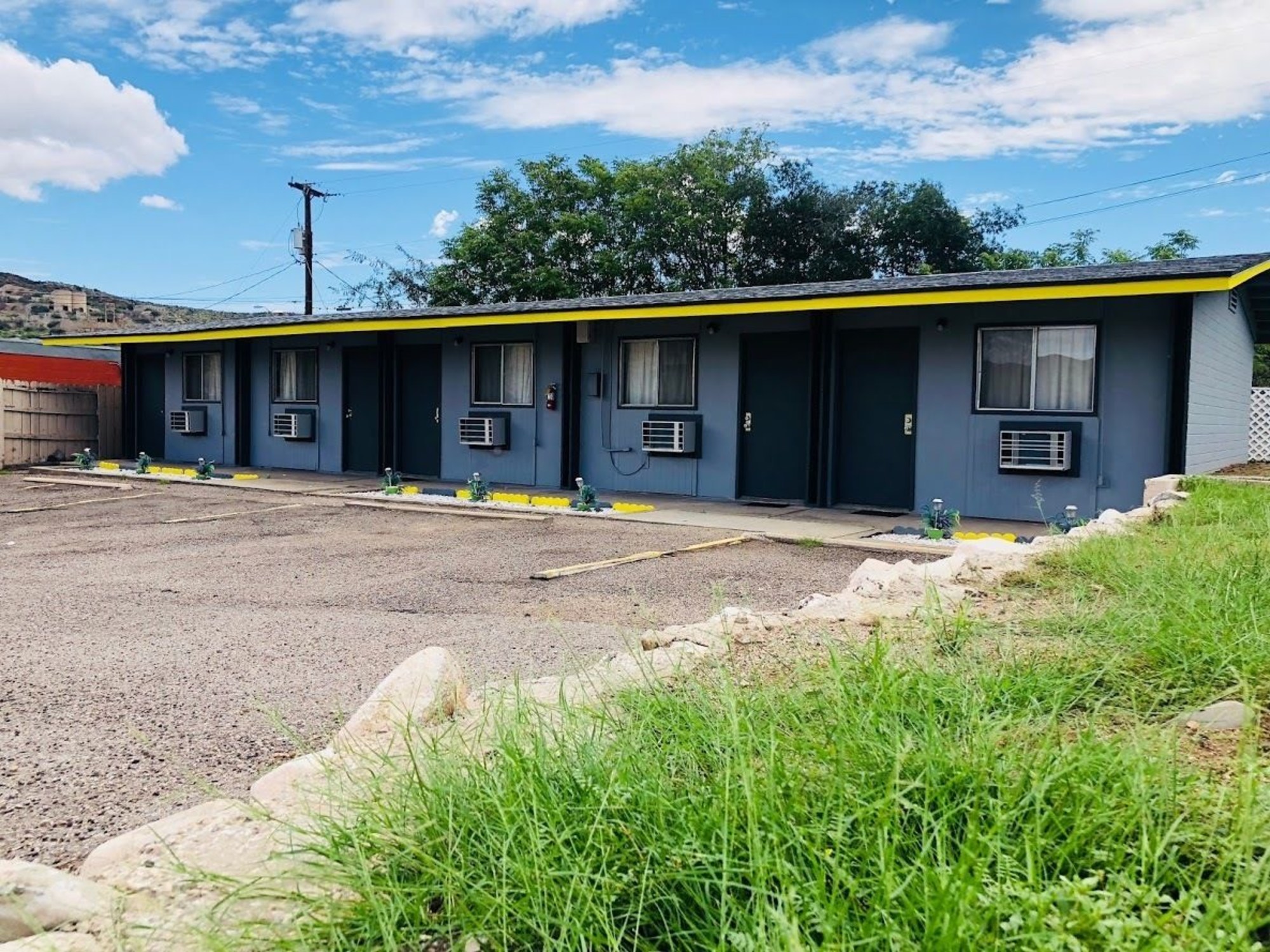 Belle-Aire Motel