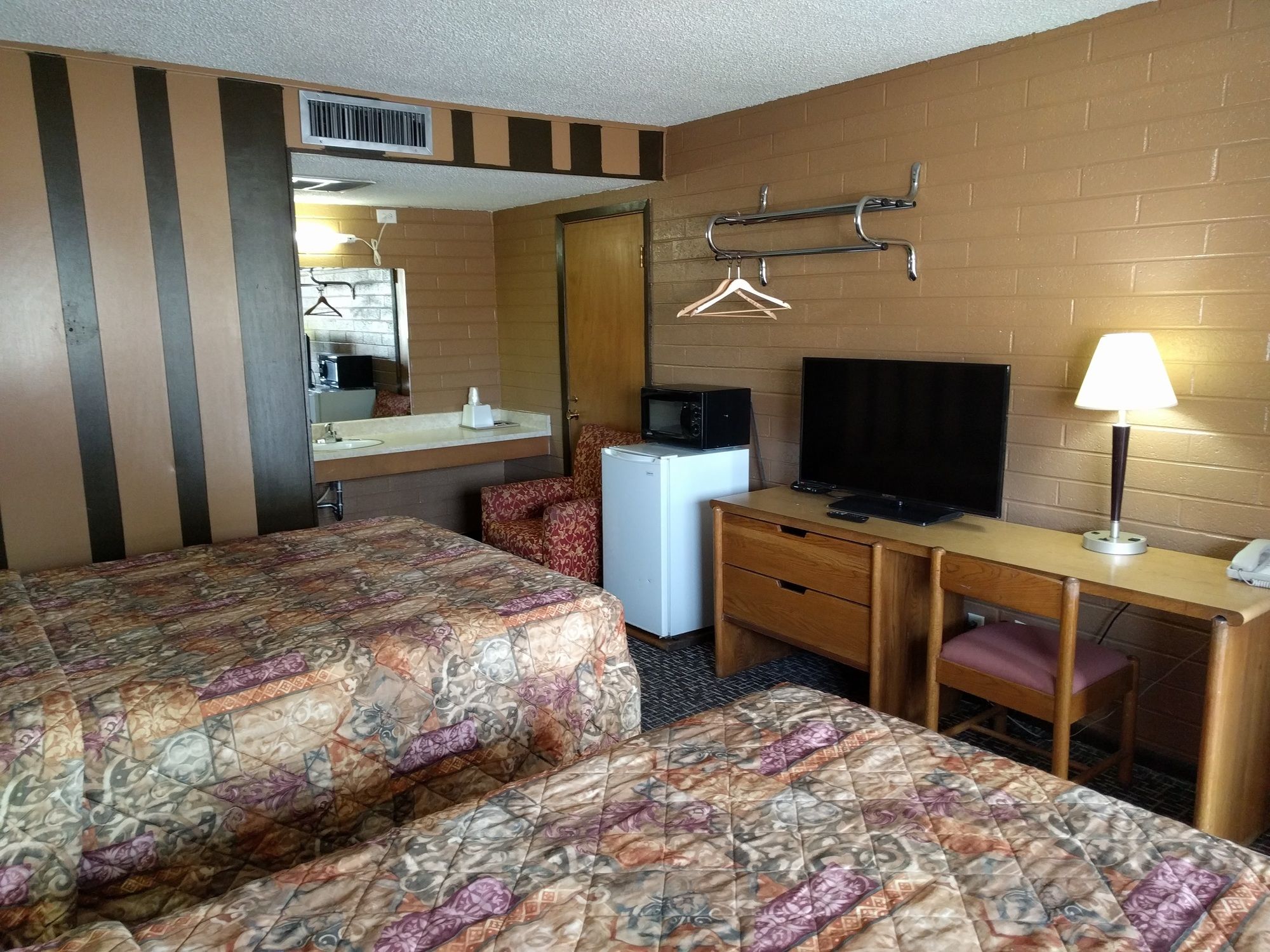 Belle-Aire Motel