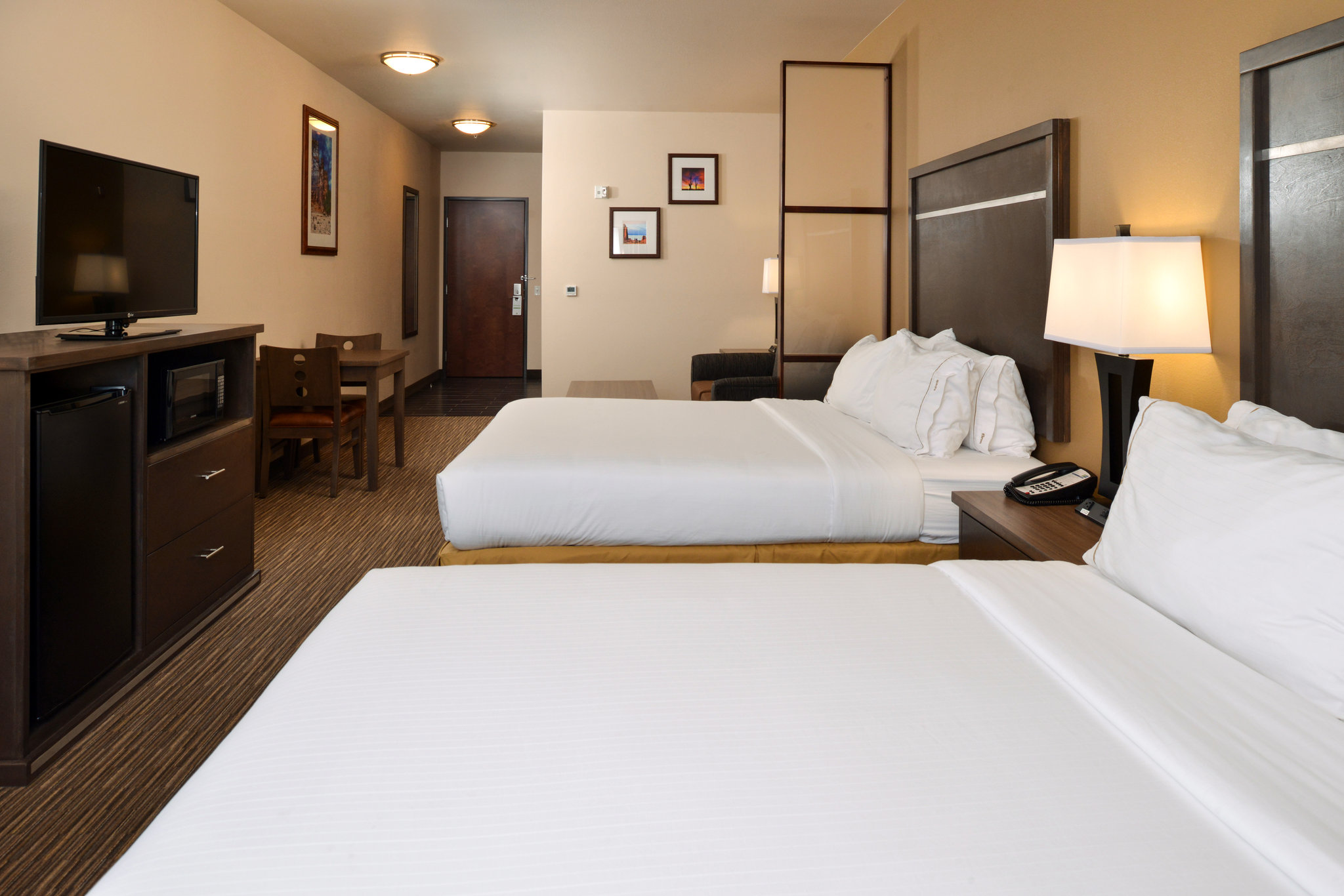 Holiday Inn Express & Suites Globe