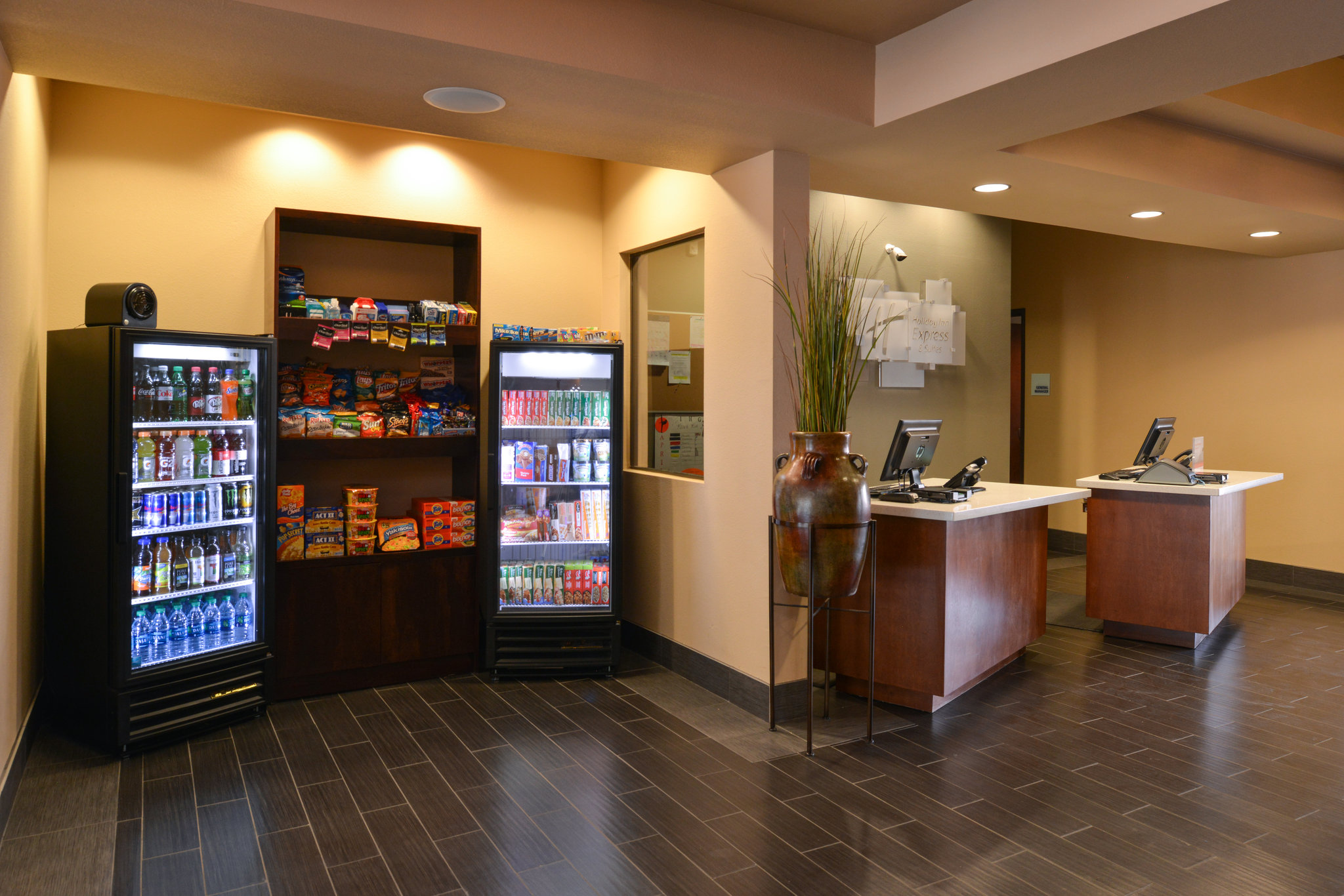 Holiday Inn Express & Suites Globe
