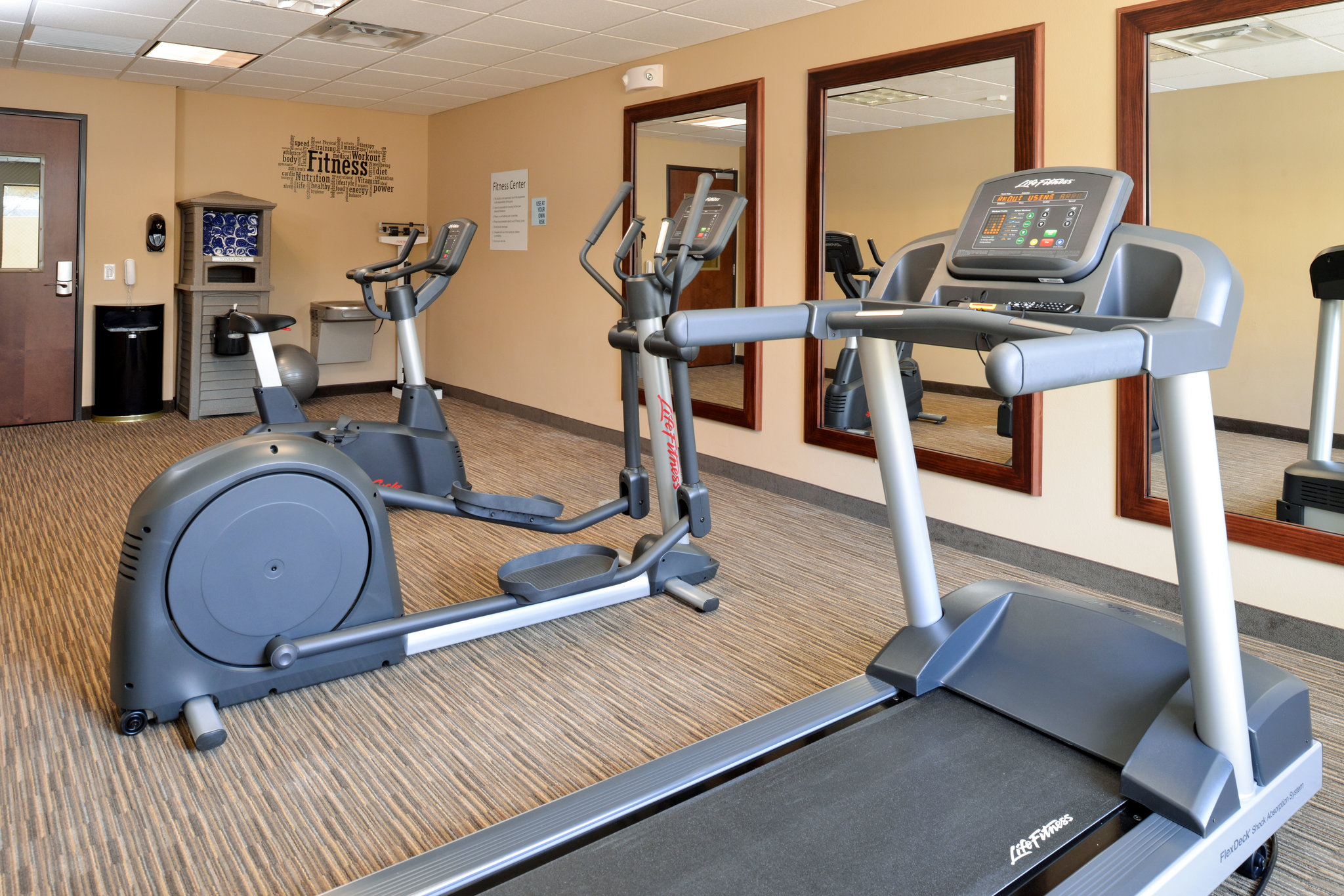 Holiday Inn Express & Suites Globe