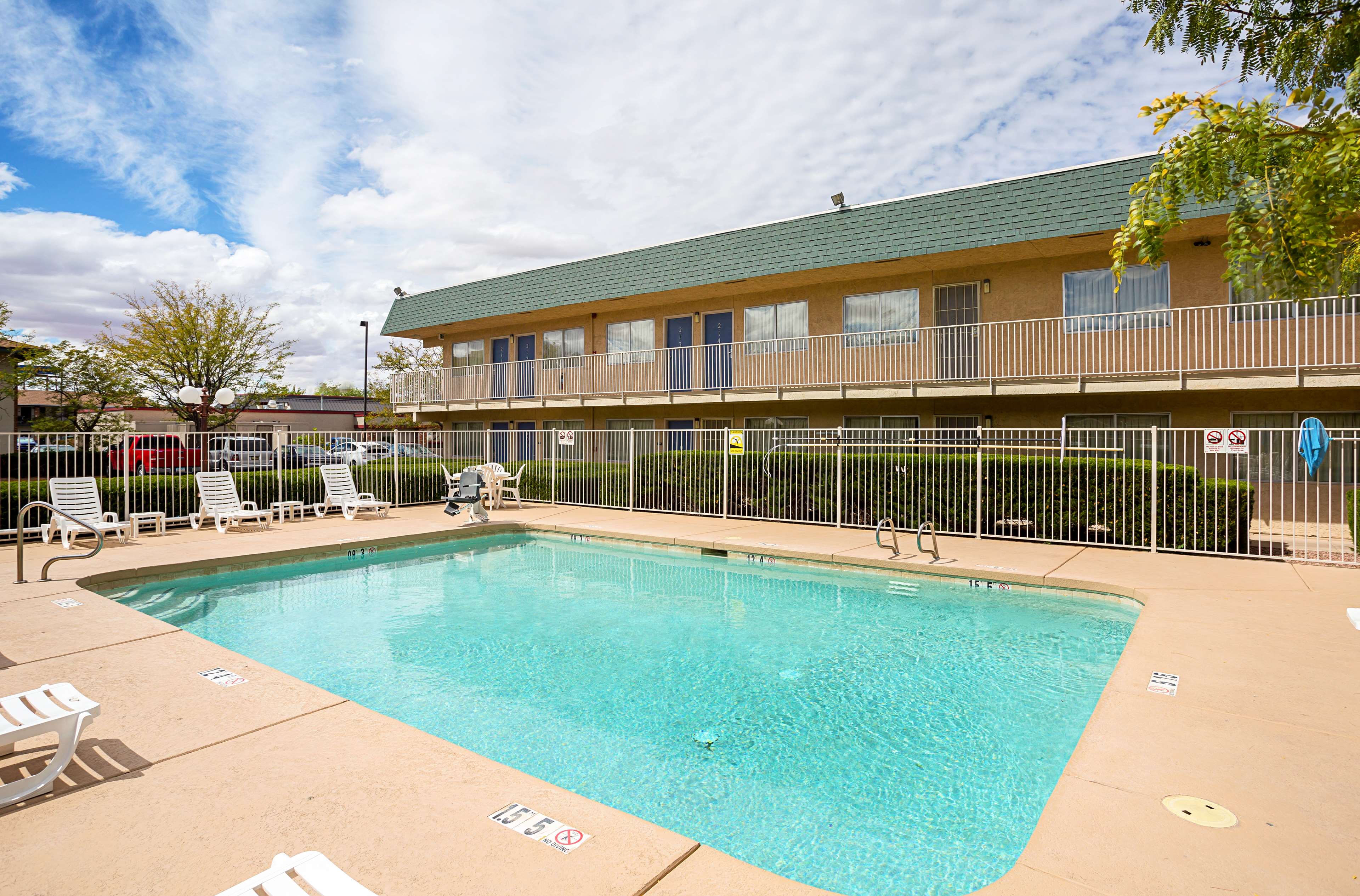 Motel 6 Holbrook