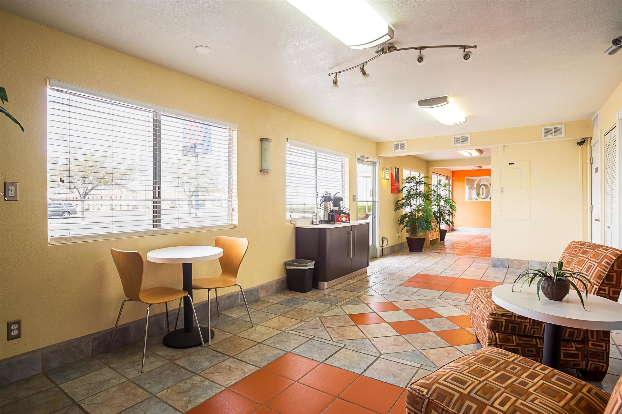 Motel 6 Holbrook