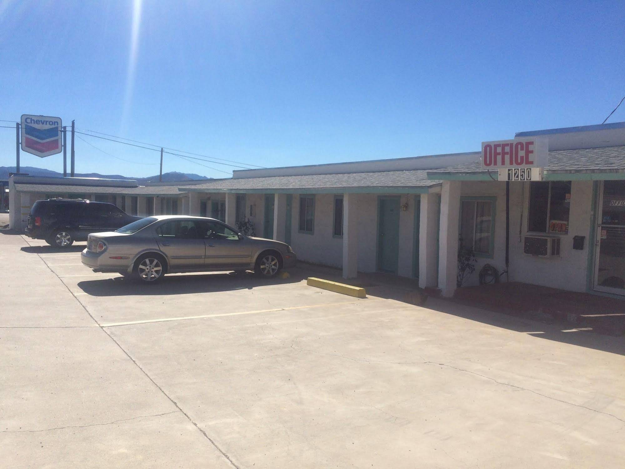Economy Inn