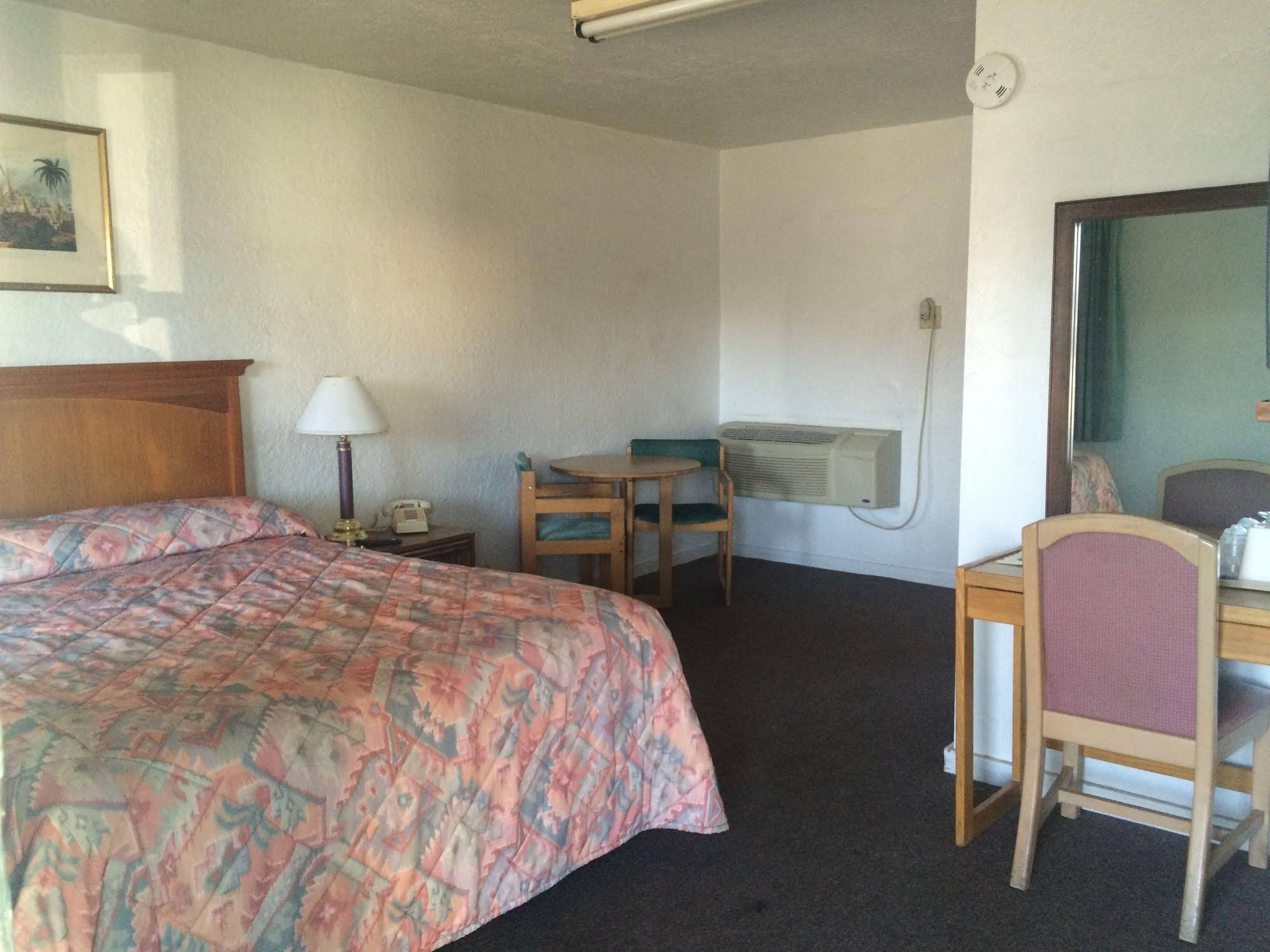 Economy Inn