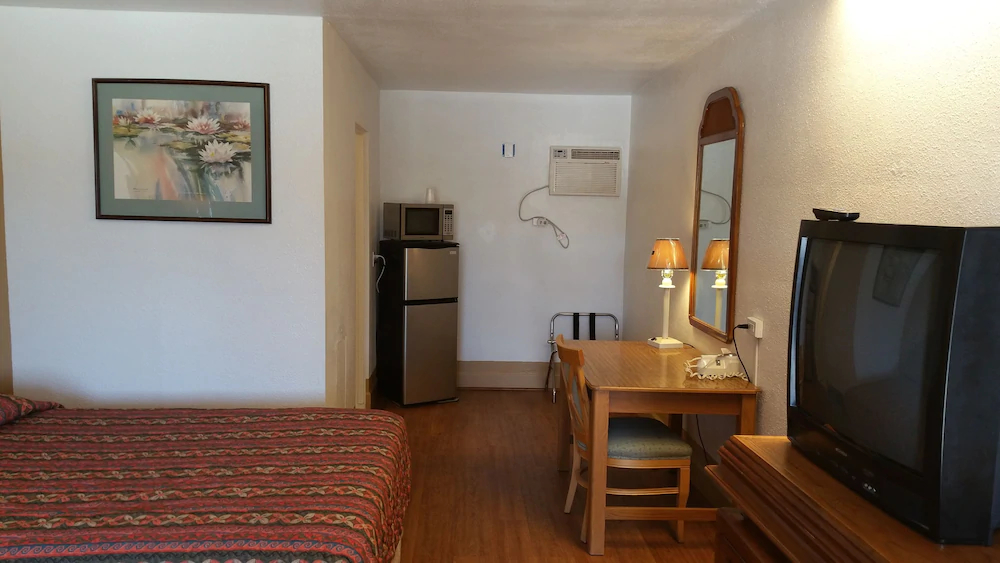 Tri-State Inn