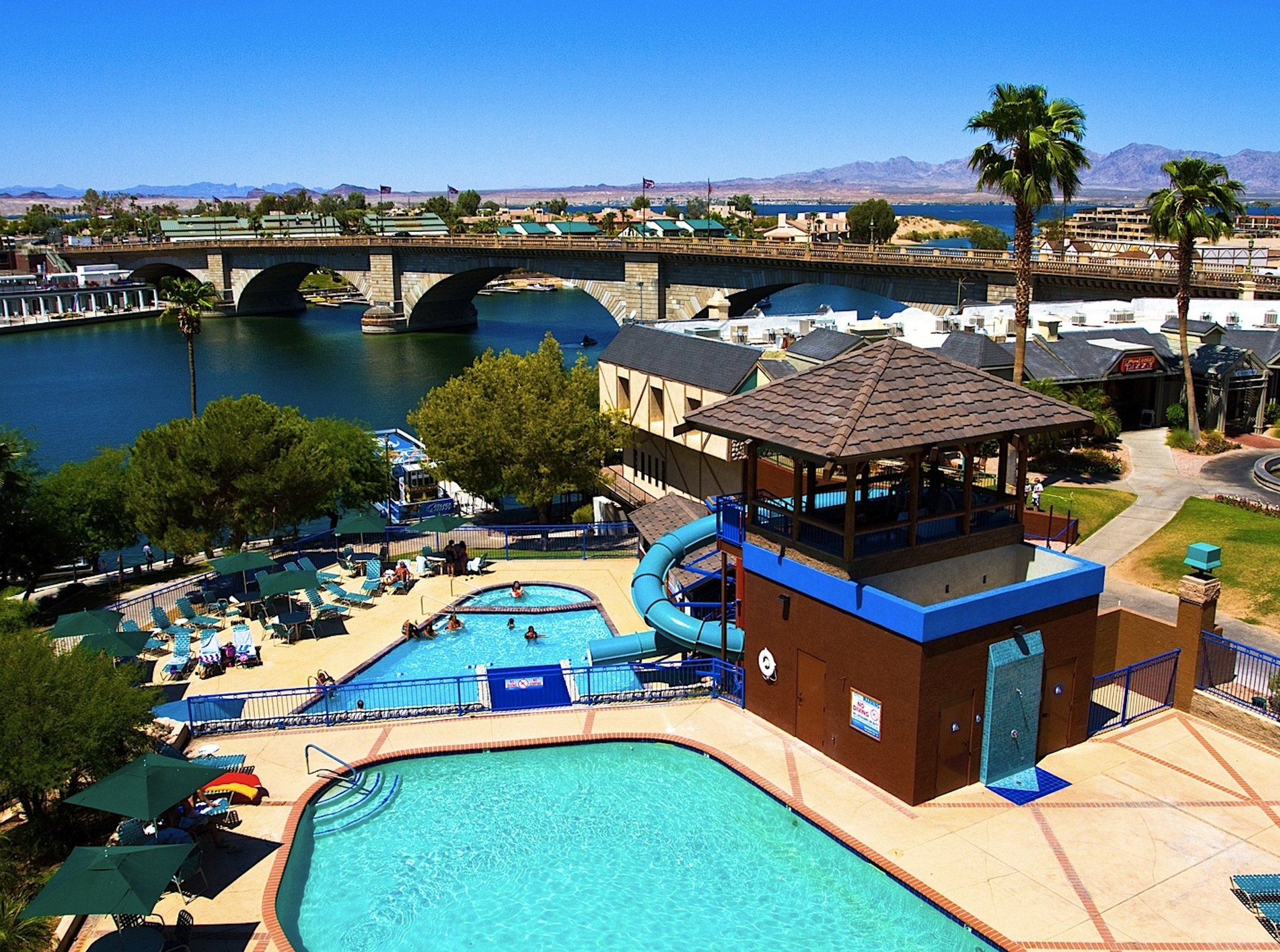 London Bridge Resort & Convention Center