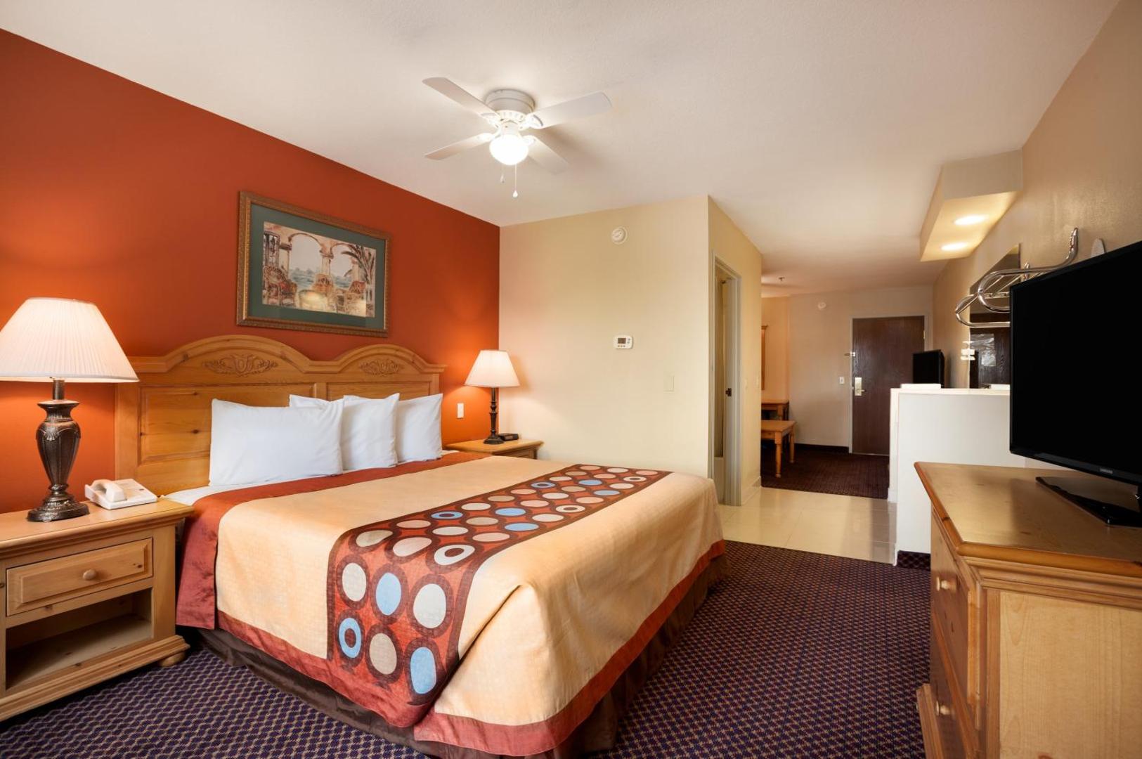 Super 8 by Wyndham Marana/Tucson Area