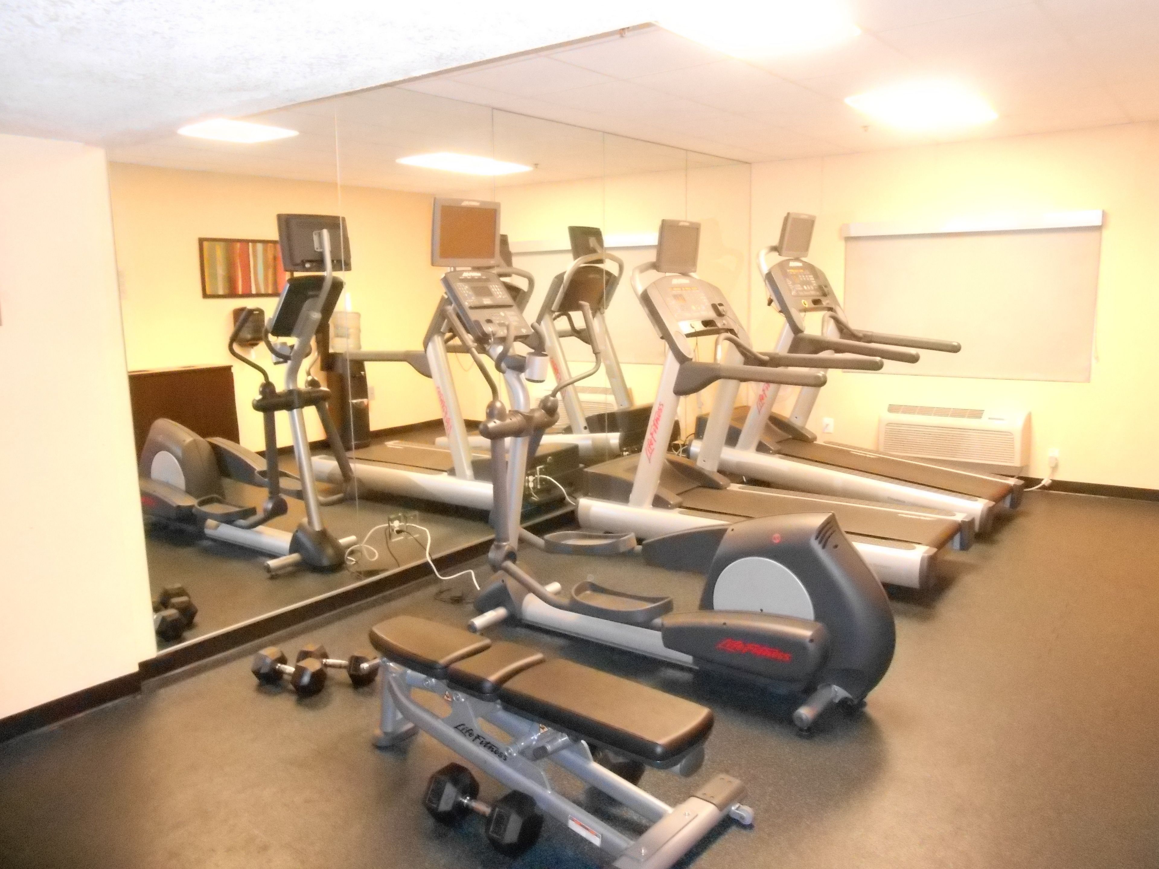 Holiday Inn Express & Suites Phoenix - Mesa West