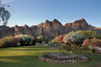 Saguaro Lake Guest Ranch