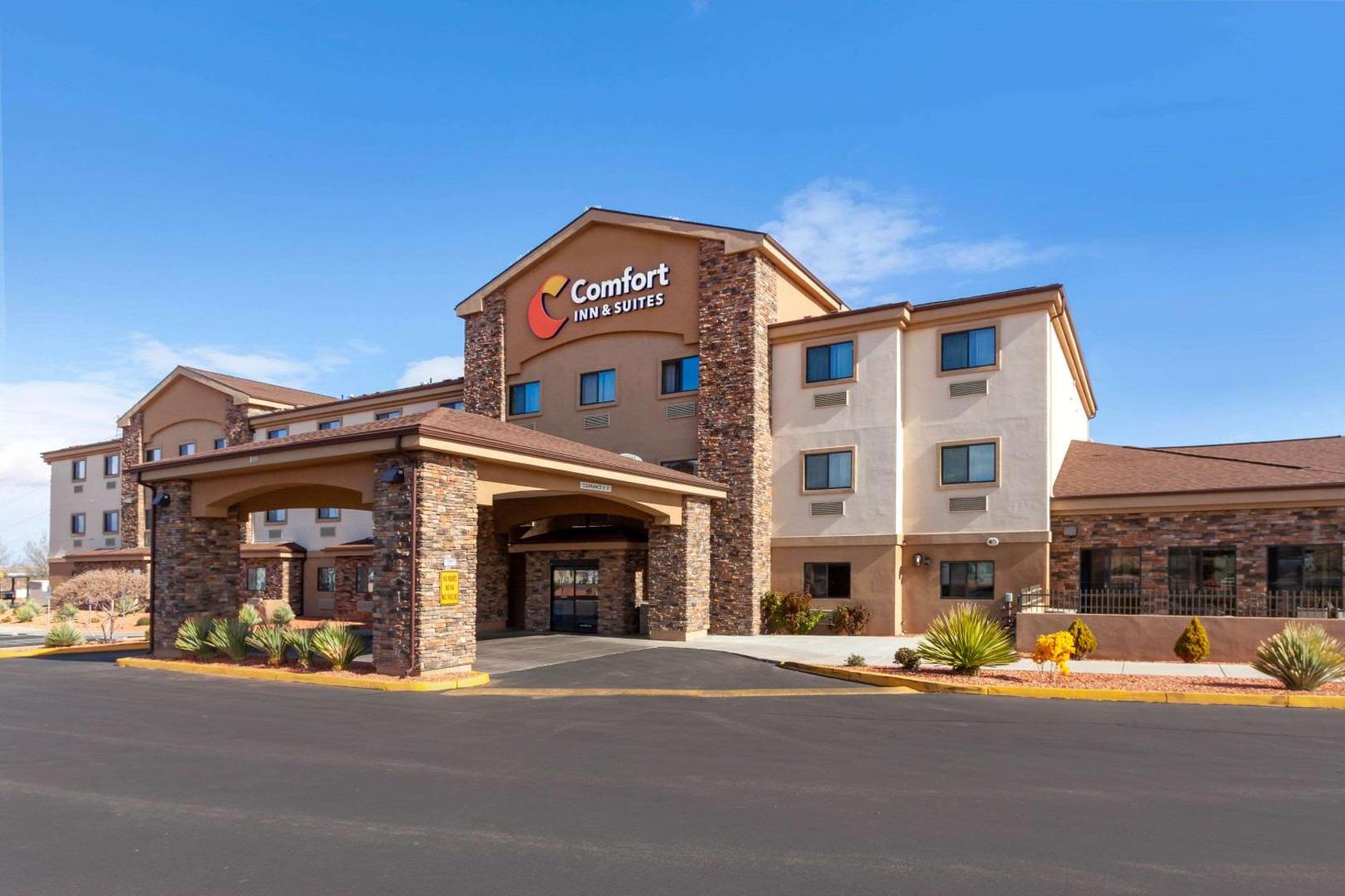 Comfort Inn & Suites Page At Lake Powell