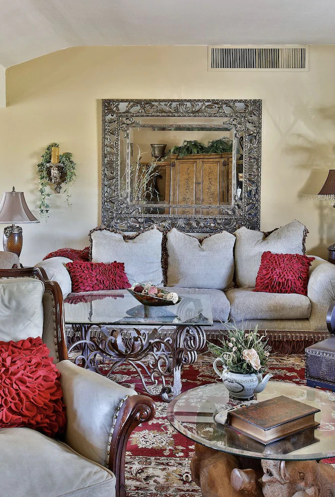 Ellen's Paradise Retreat