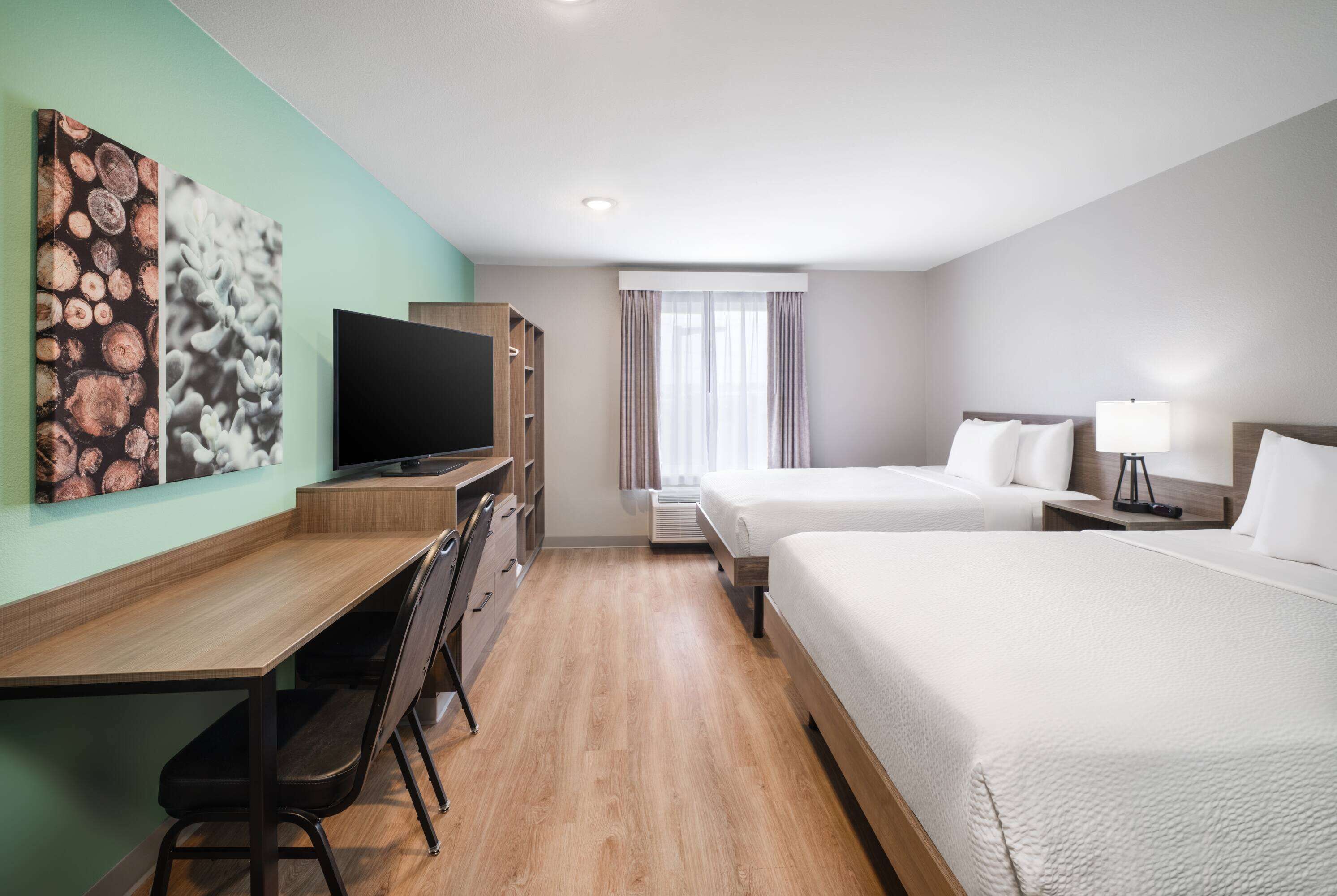 ECHO Suites Extended Stay by Wyndham Phoenix-Peoria/Glendale
