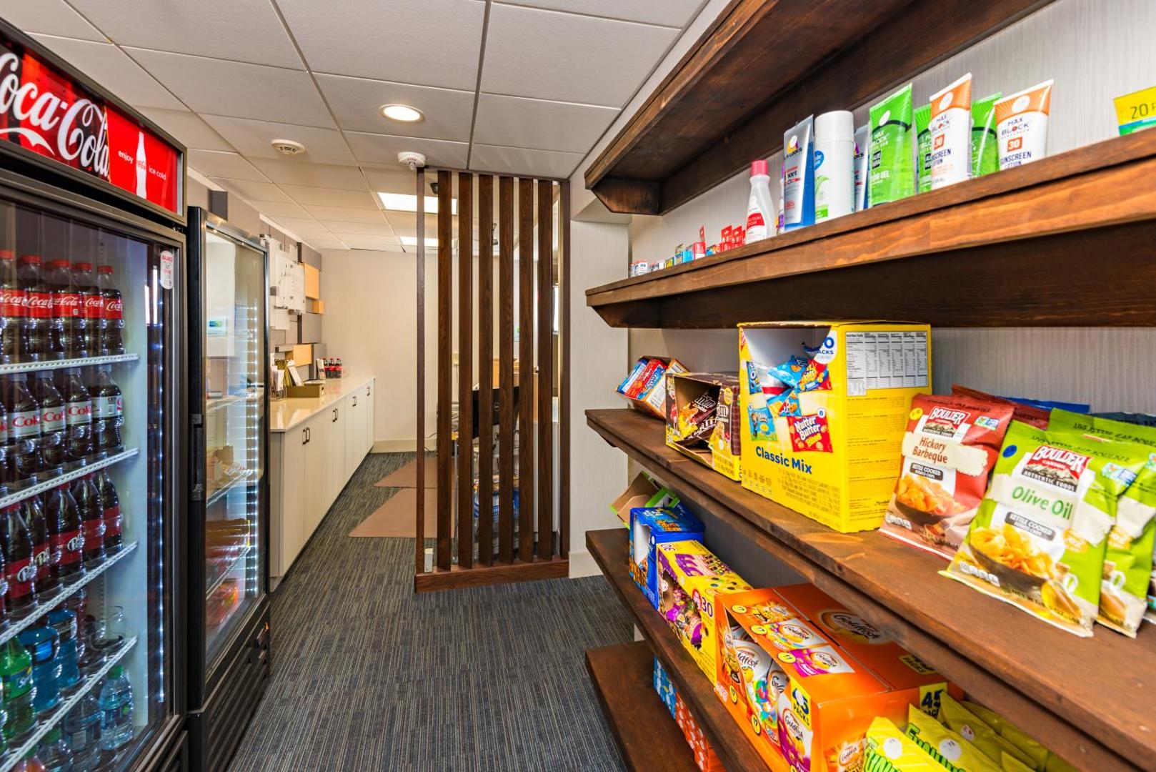 Holiday Inn Express & Suites Peoria North Glendale