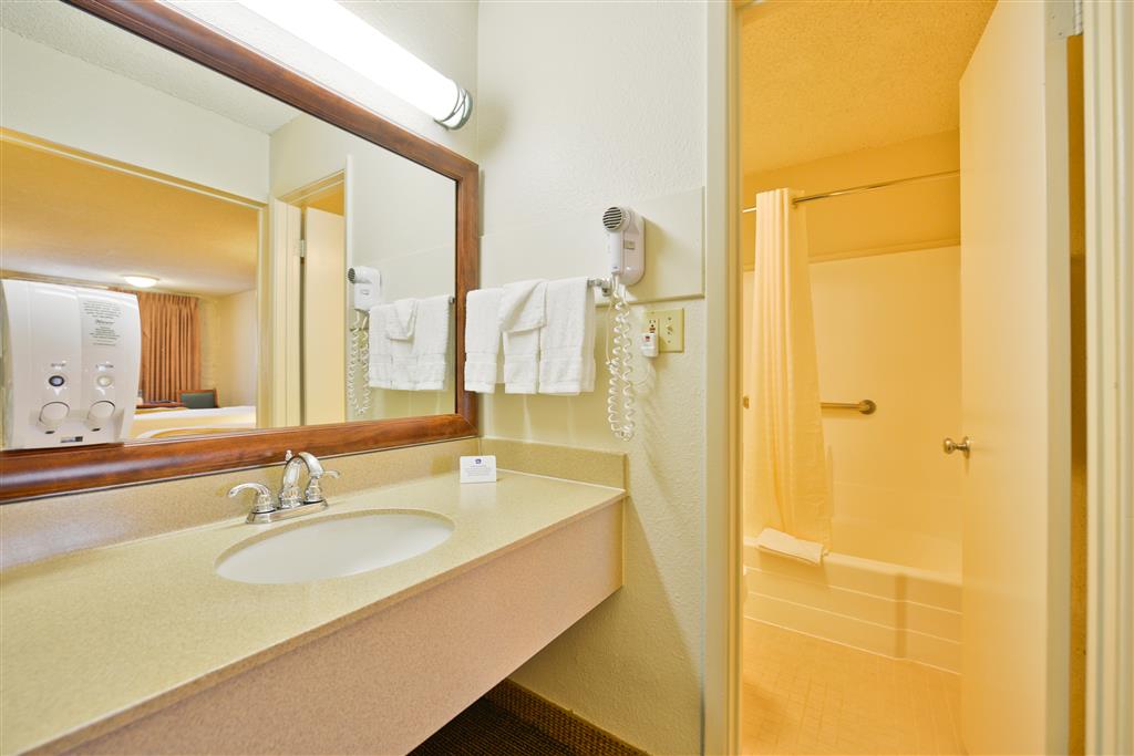 Extend-a-Suites - Phoenix Airport