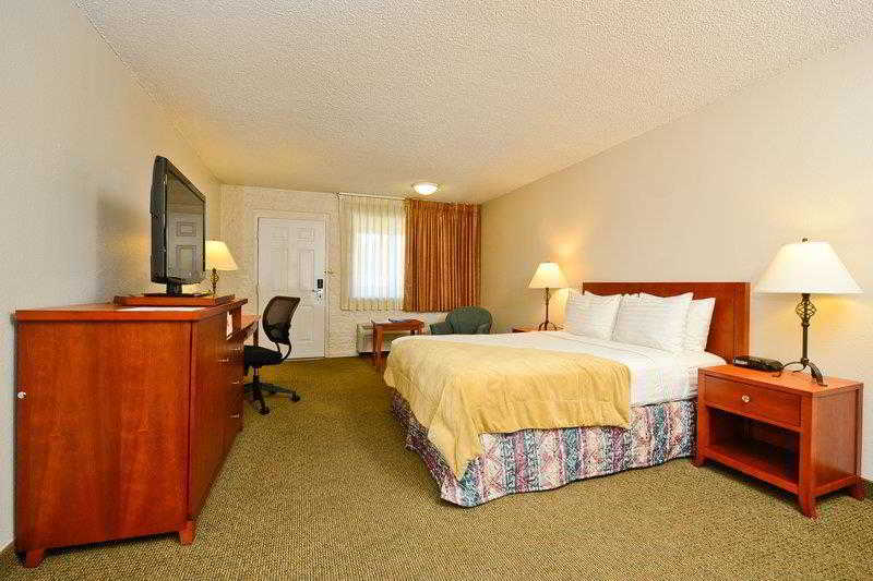 Extend-a-Suites - Phoenix Airport
