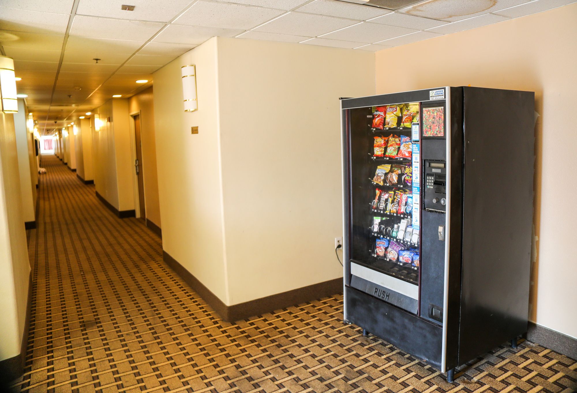 Budget Inn Suites