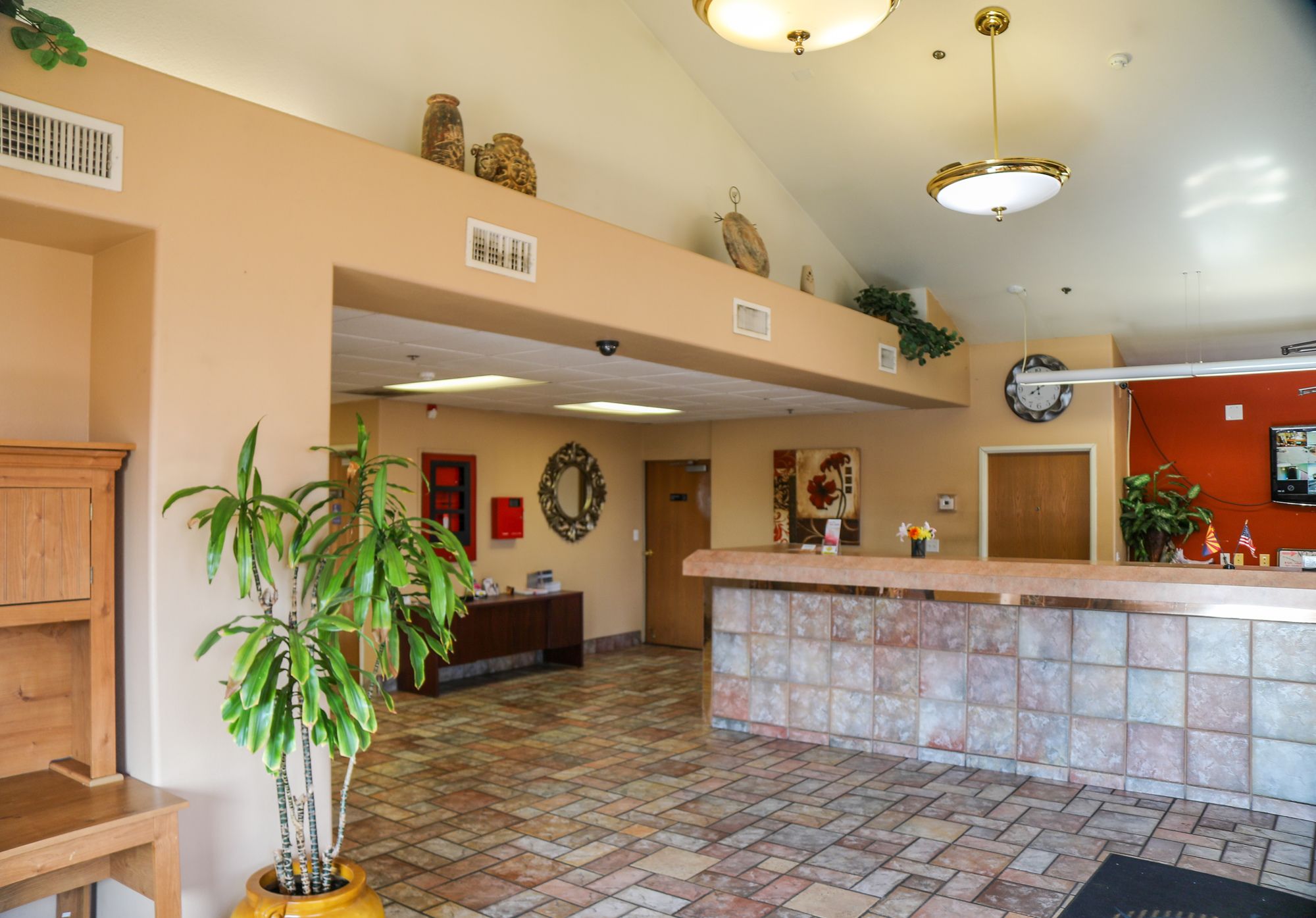 Budget Inn Suites