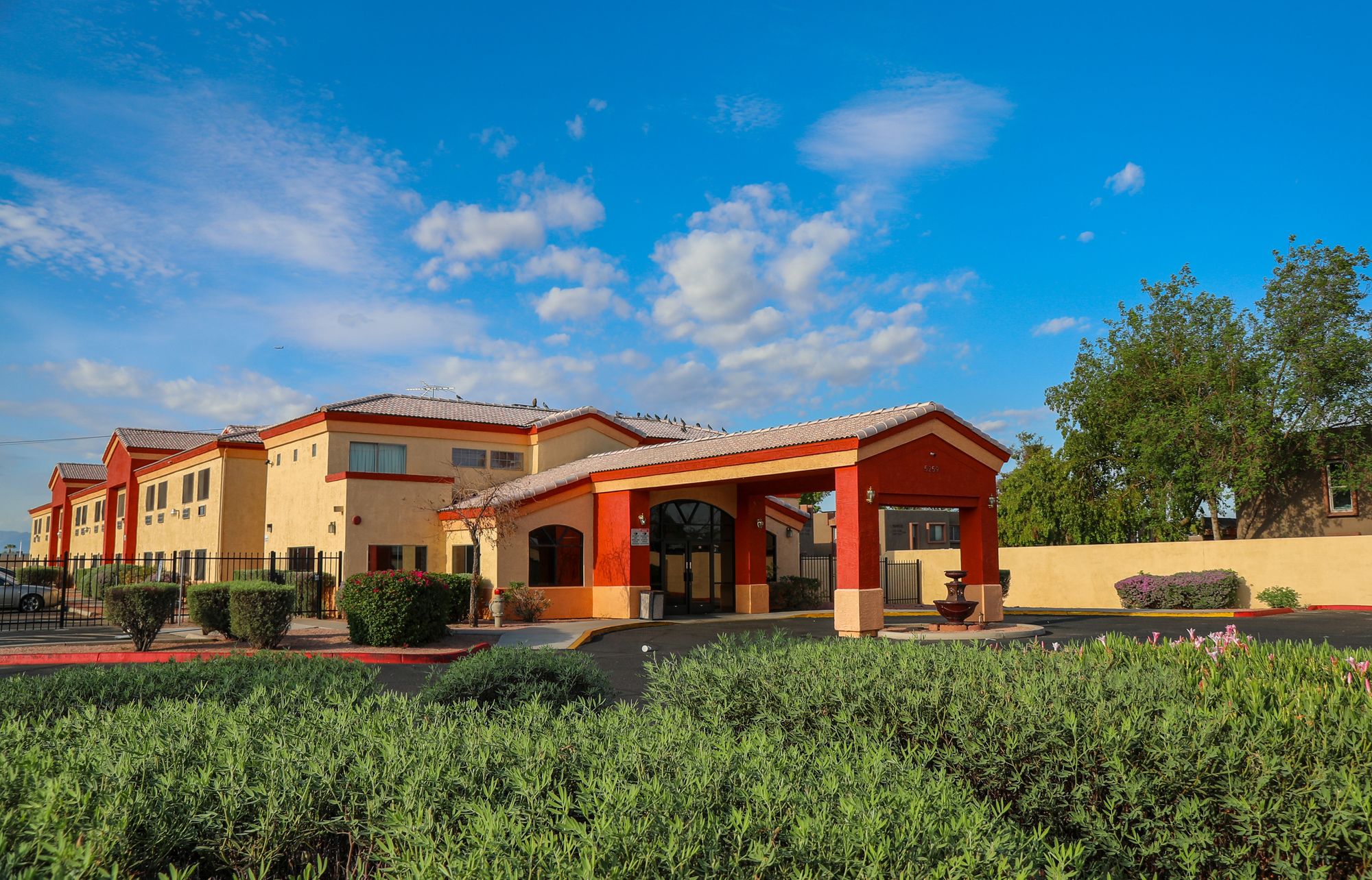 Budget Inn Suites