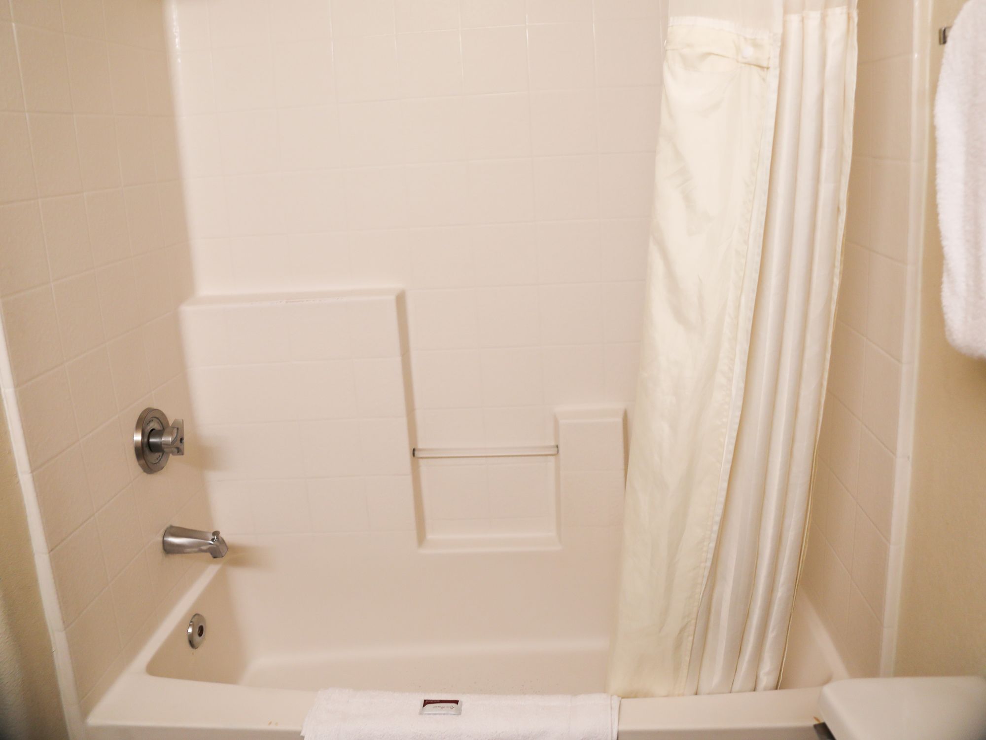 Budget Inn Suites
