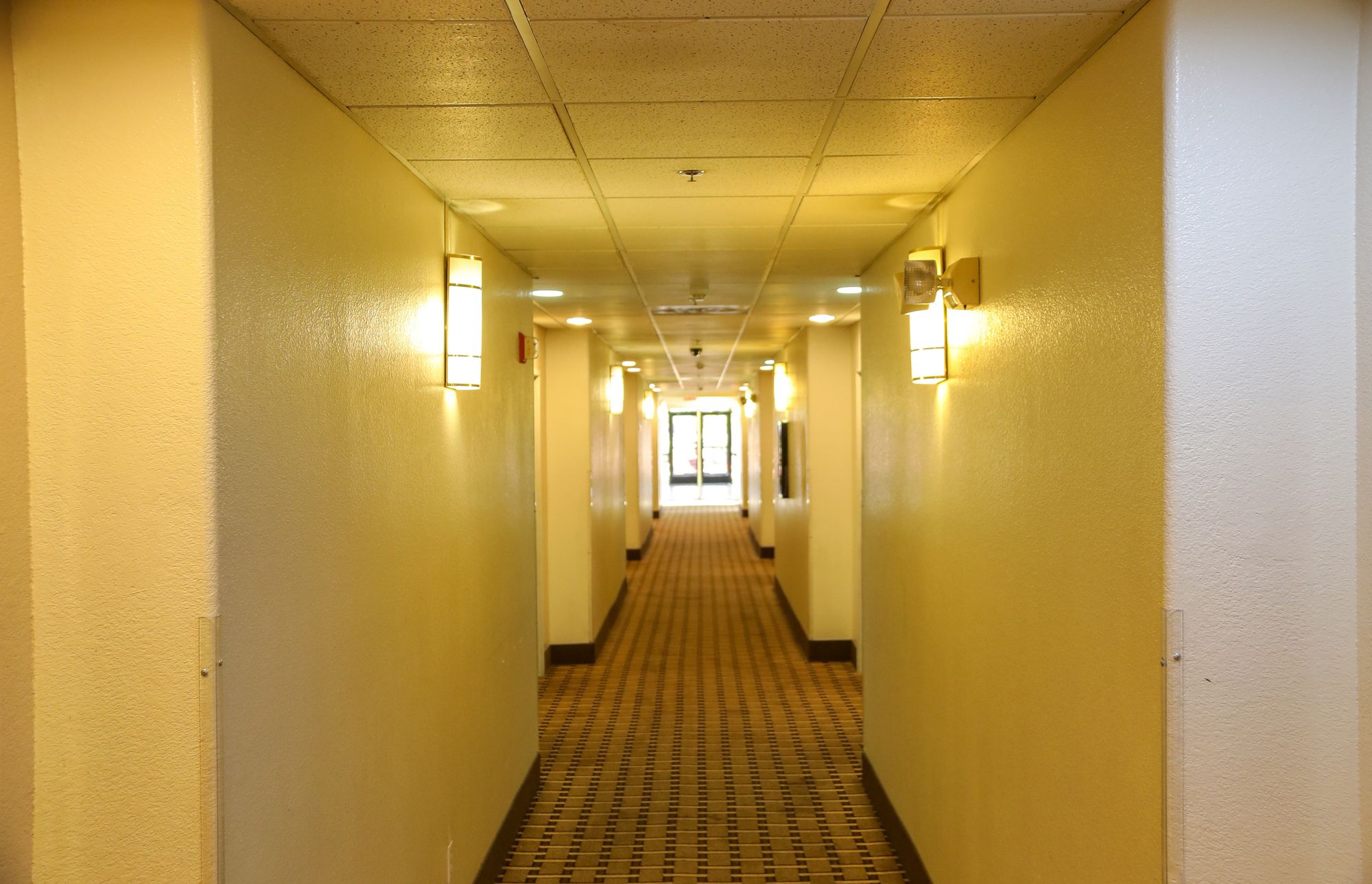 Budget Inn Suites
