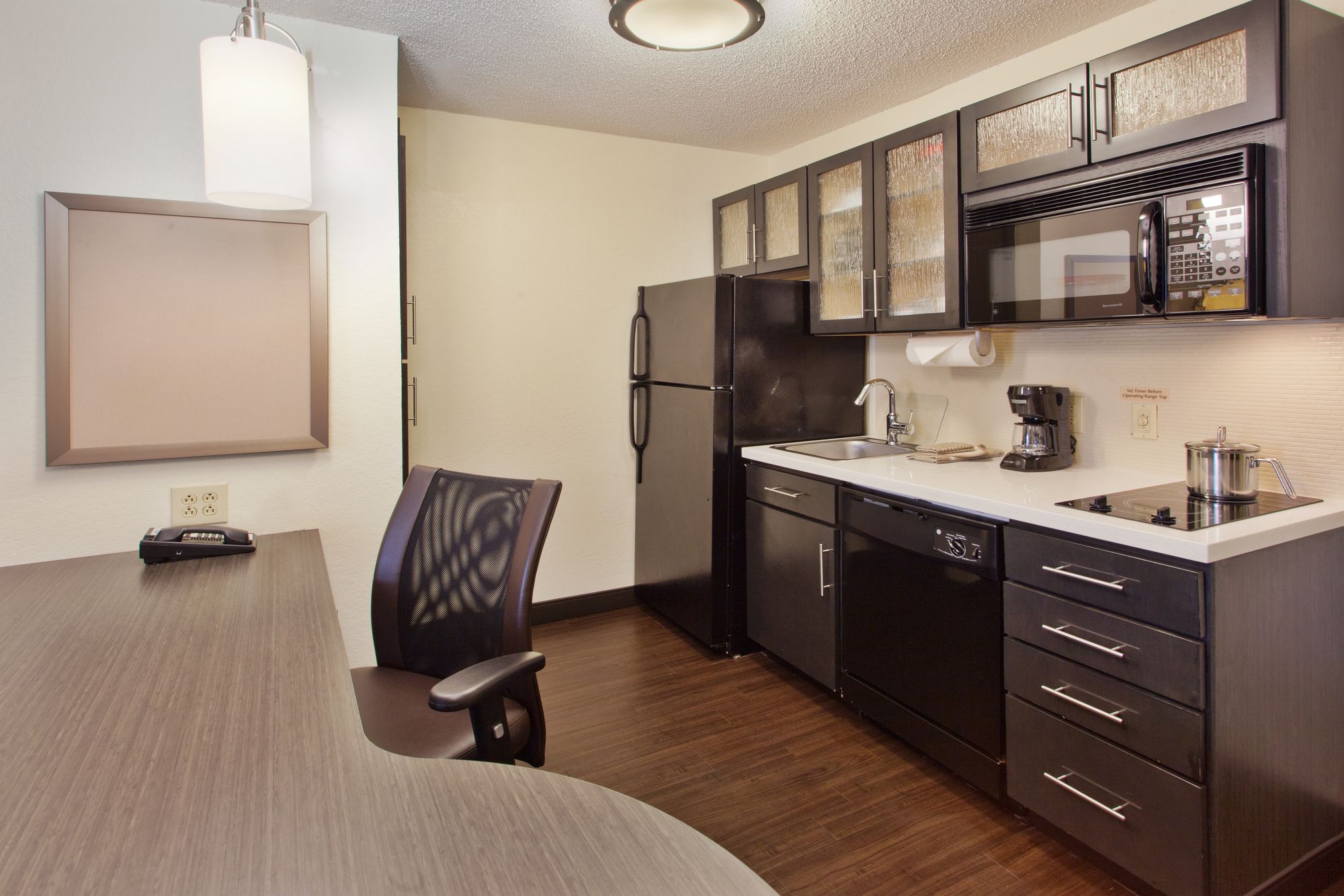Sonesta Simply Suites Phoenix Glendale