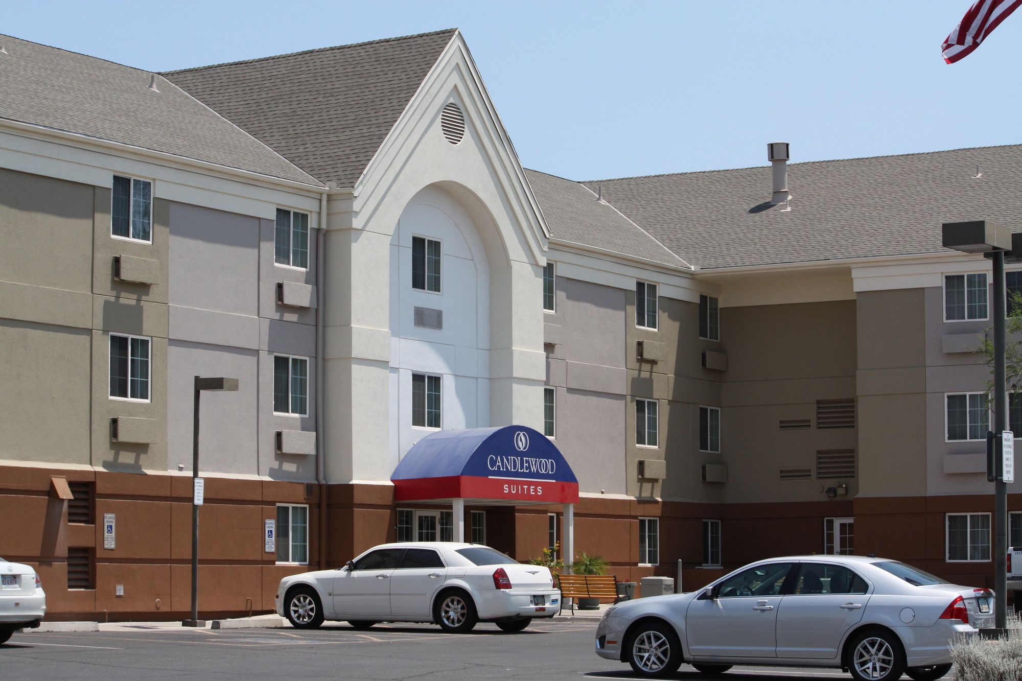 Sonesta Simply Suites Phoenix Glendale