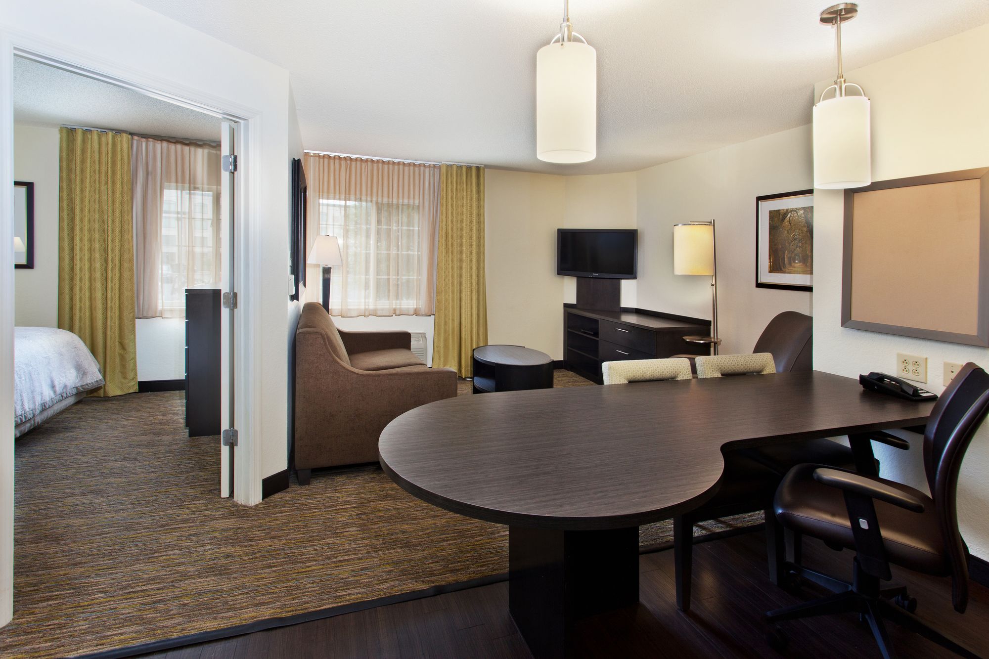 Sonesta Simply Suites Phoenix Glendale