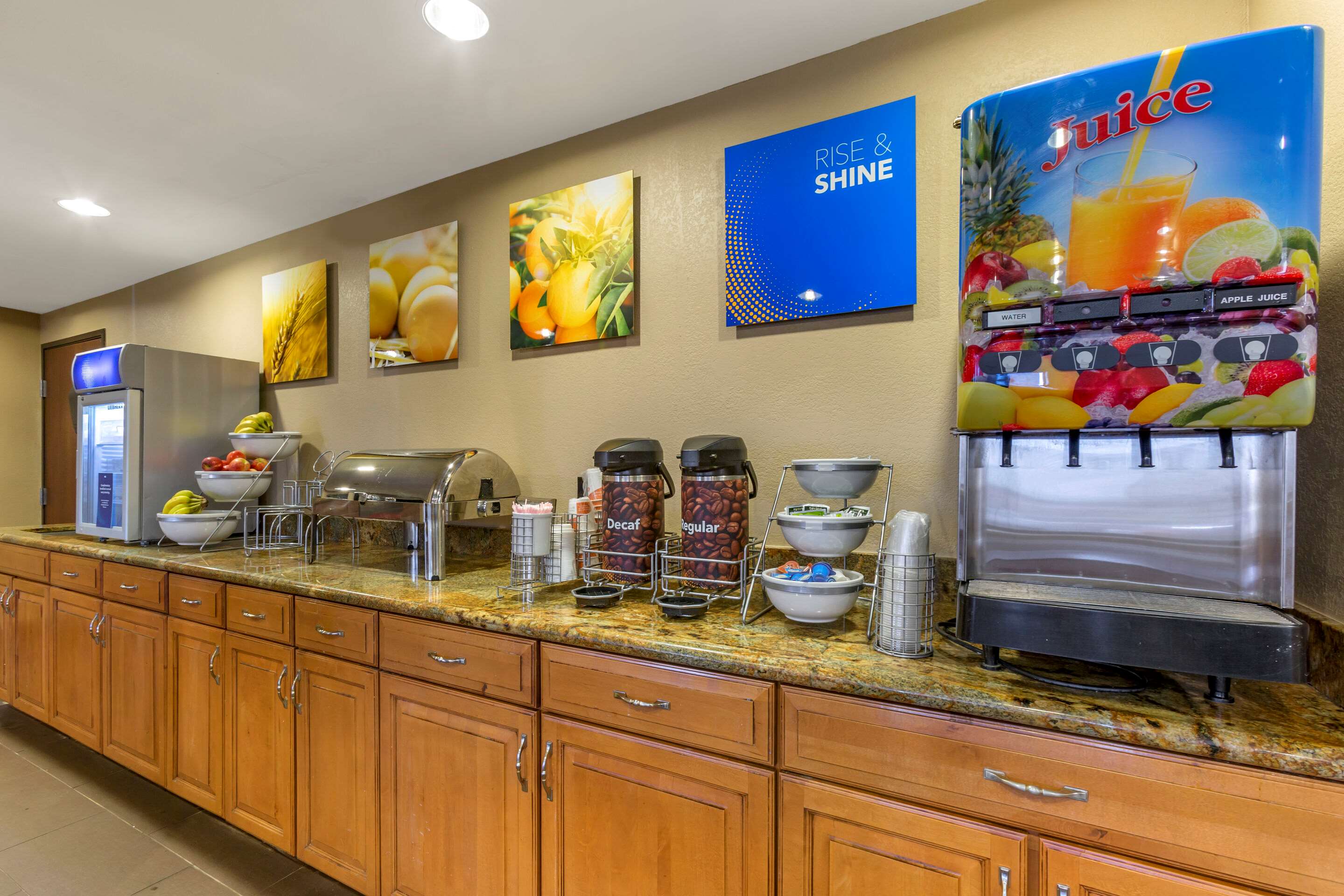 Comfort Inn & Suites