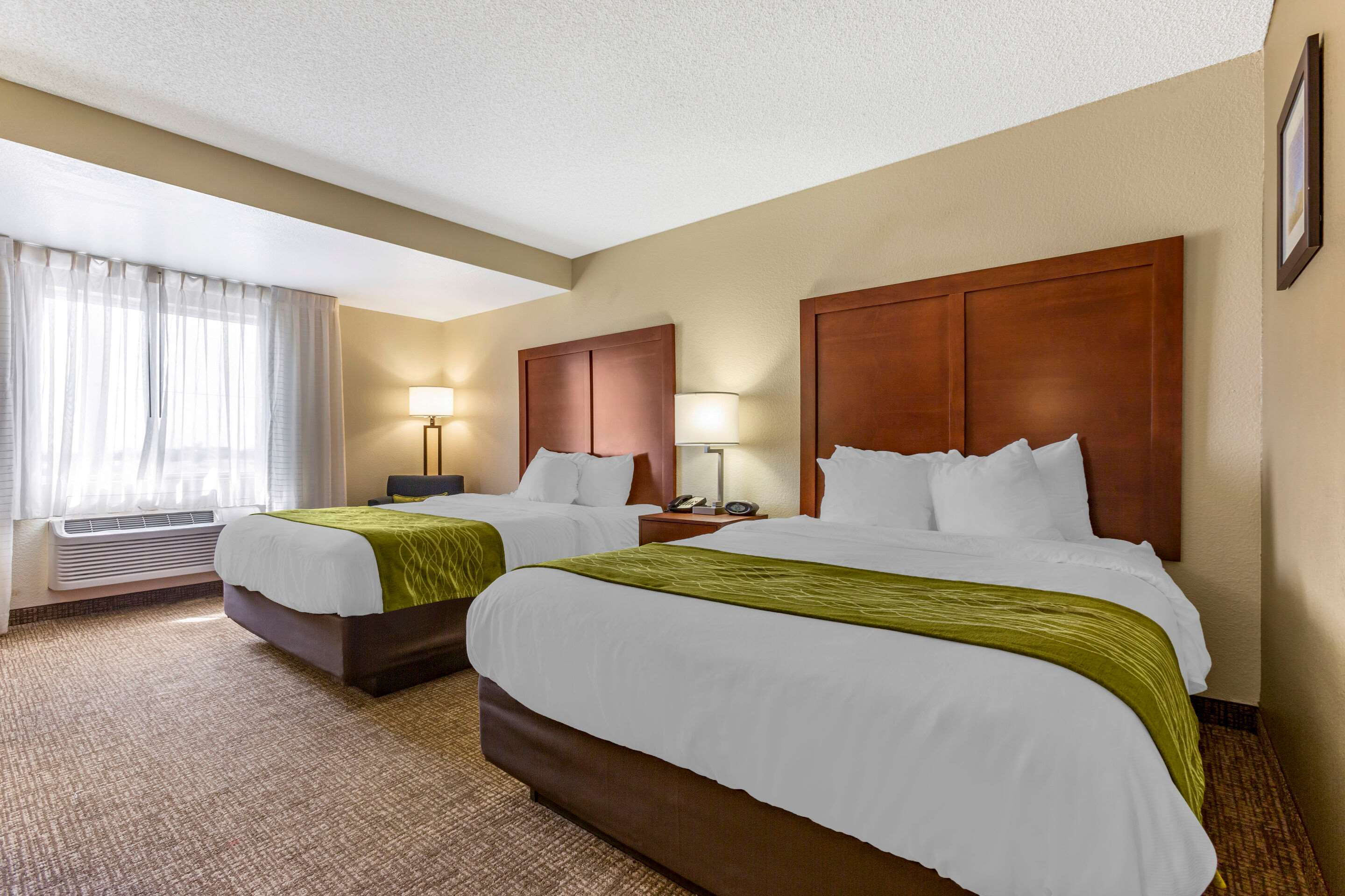 Comfort Inn & Suites