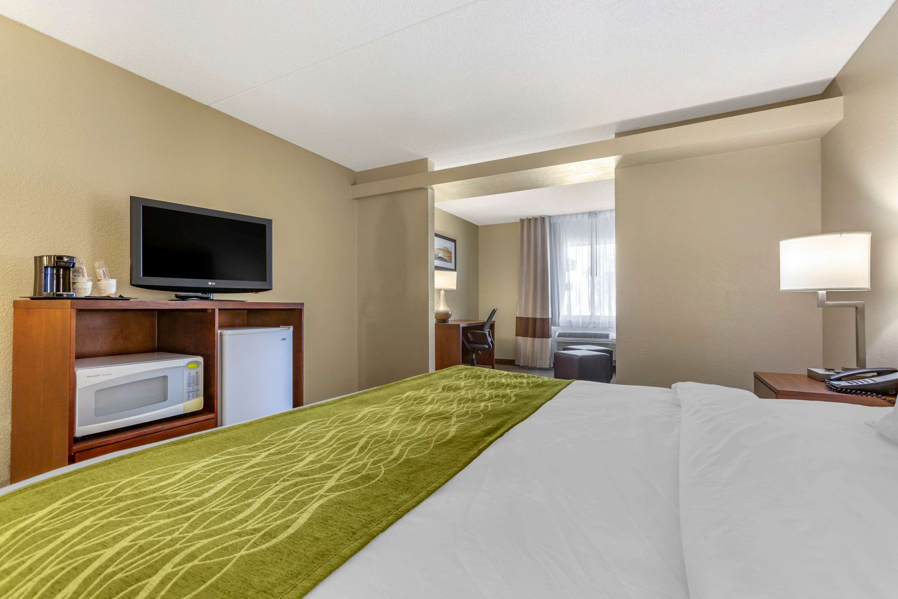 Comfort Inn & Suites