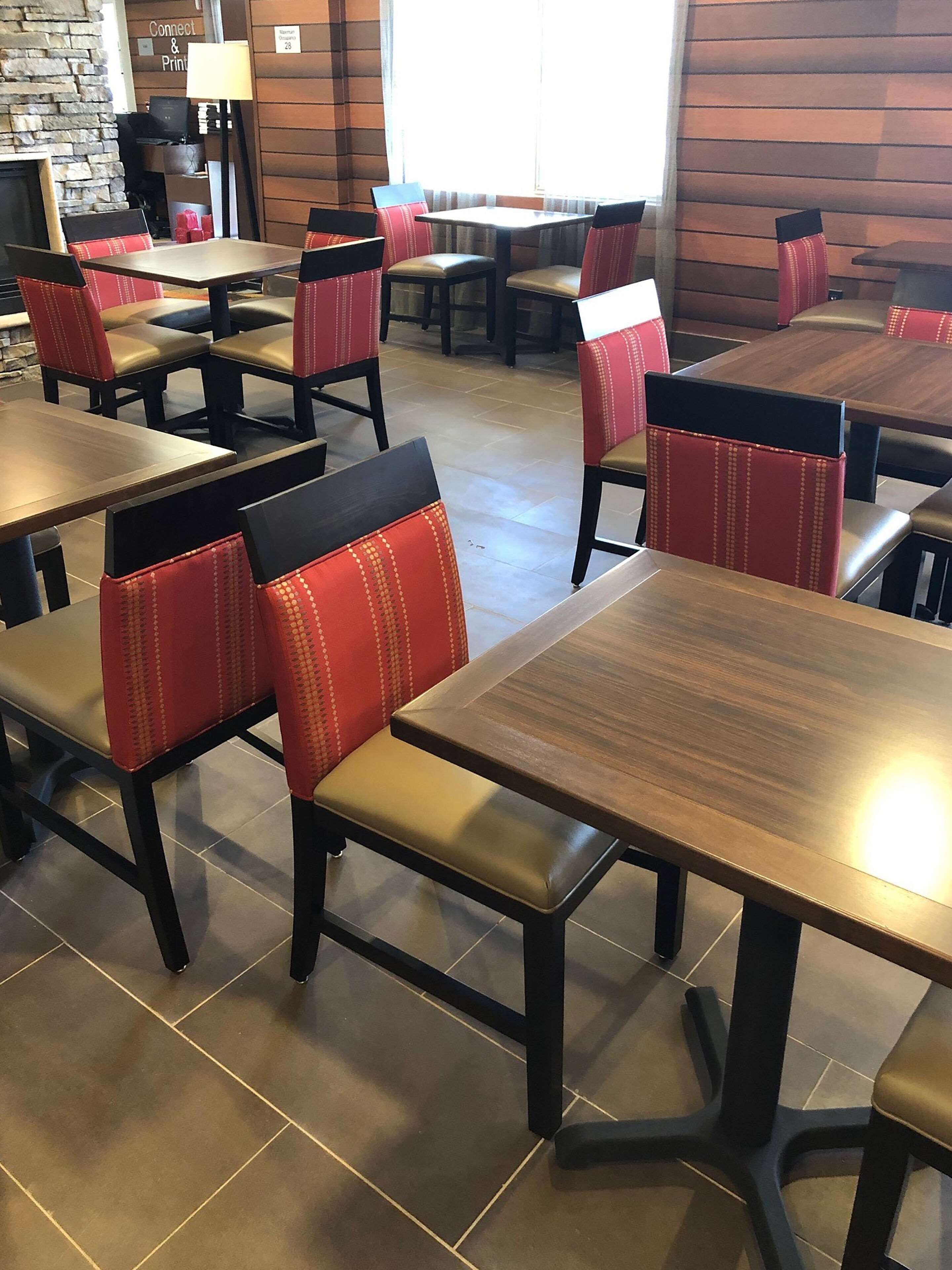 Comfort Inn & Suites