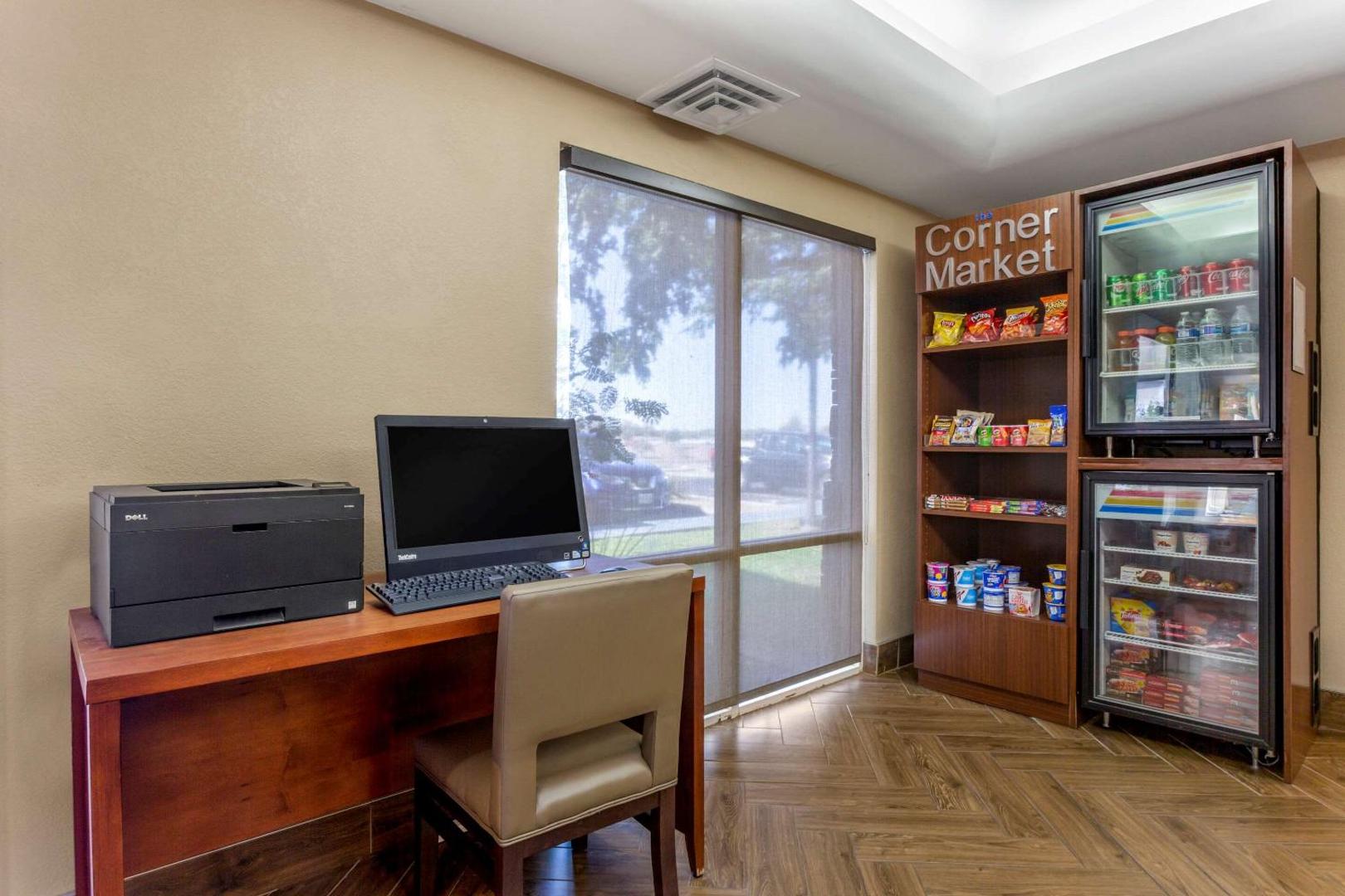 Comfort Inn & Suites