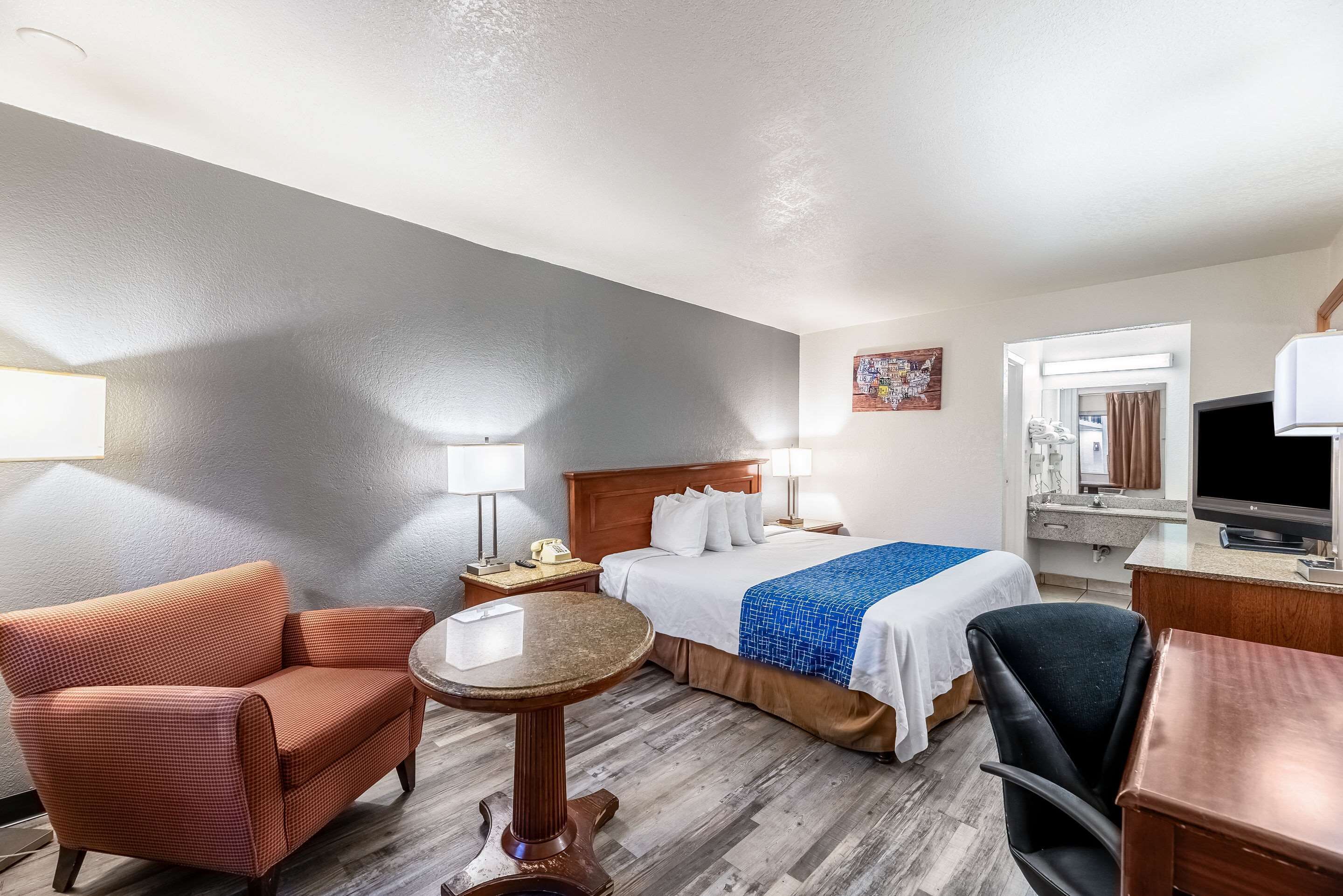 Econo Lodge Phoenix North I-17
