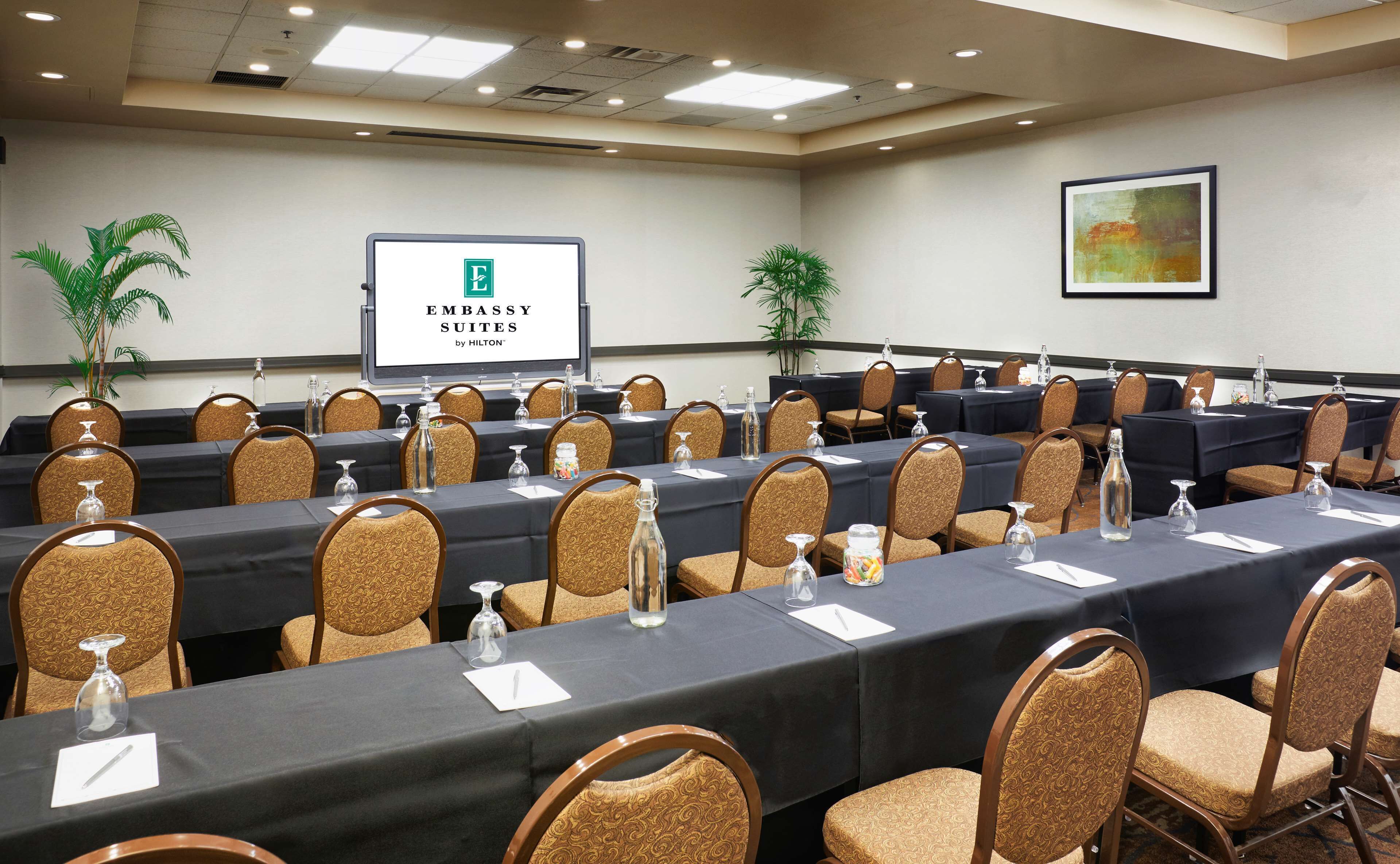 Embassy Suites by Hilton Phoenix Scottsdale