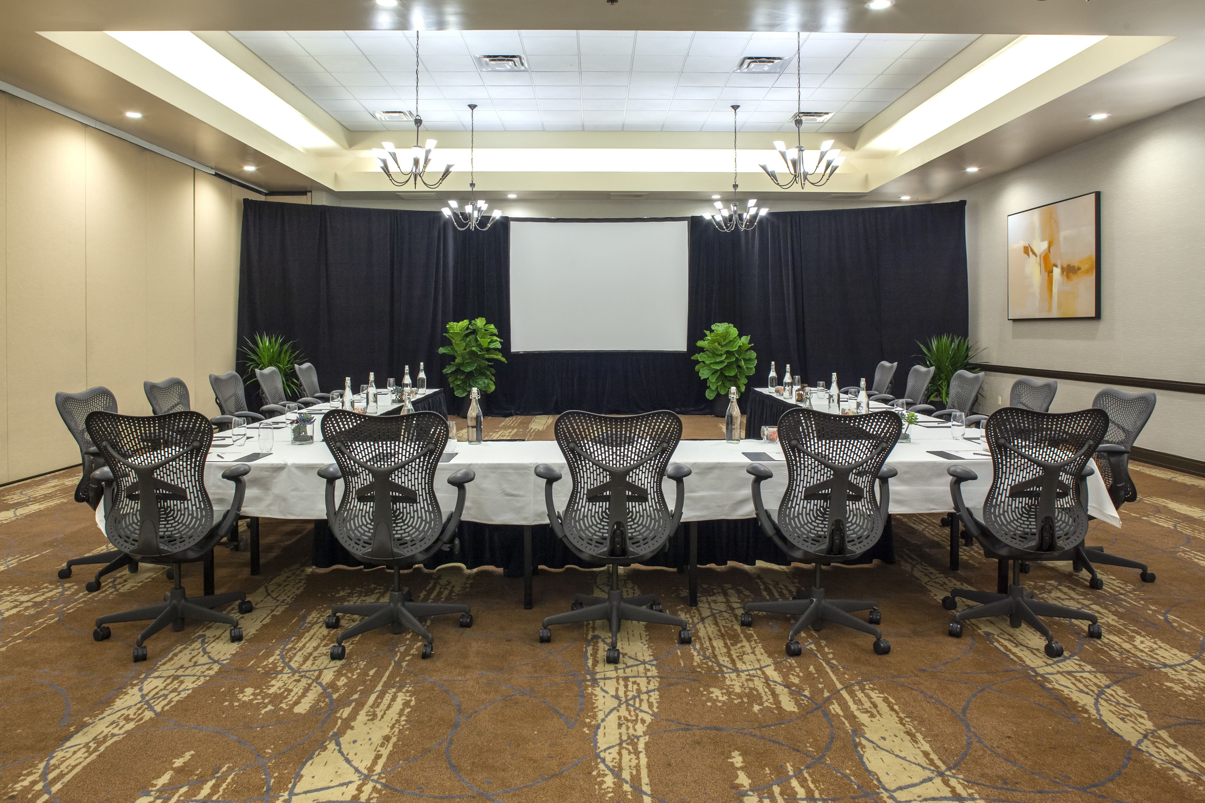 Embassy Suites by Hilton Phoenix Scottsdale