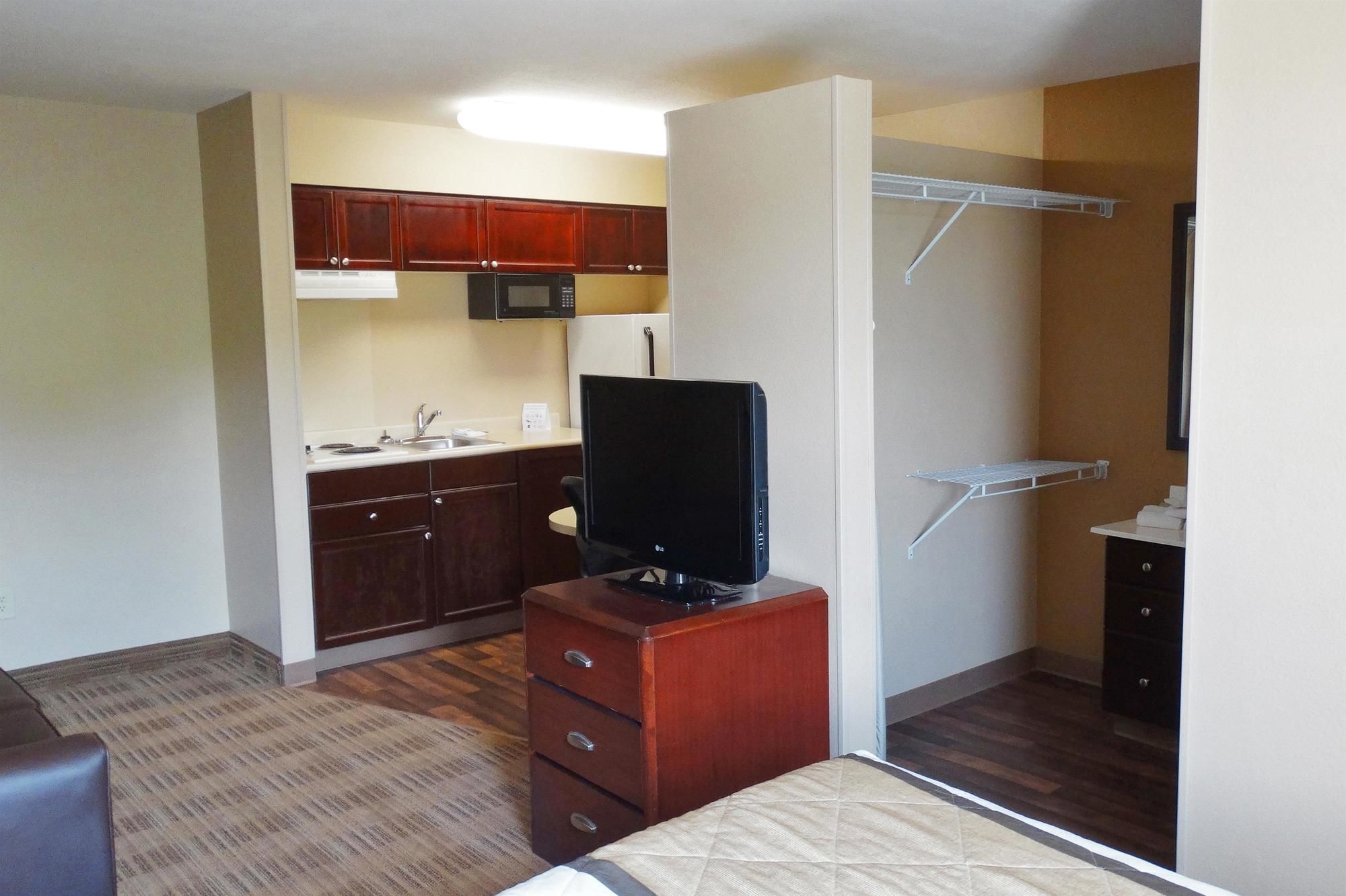 Extended Stay America Phoenix Airport E. Oak Str.