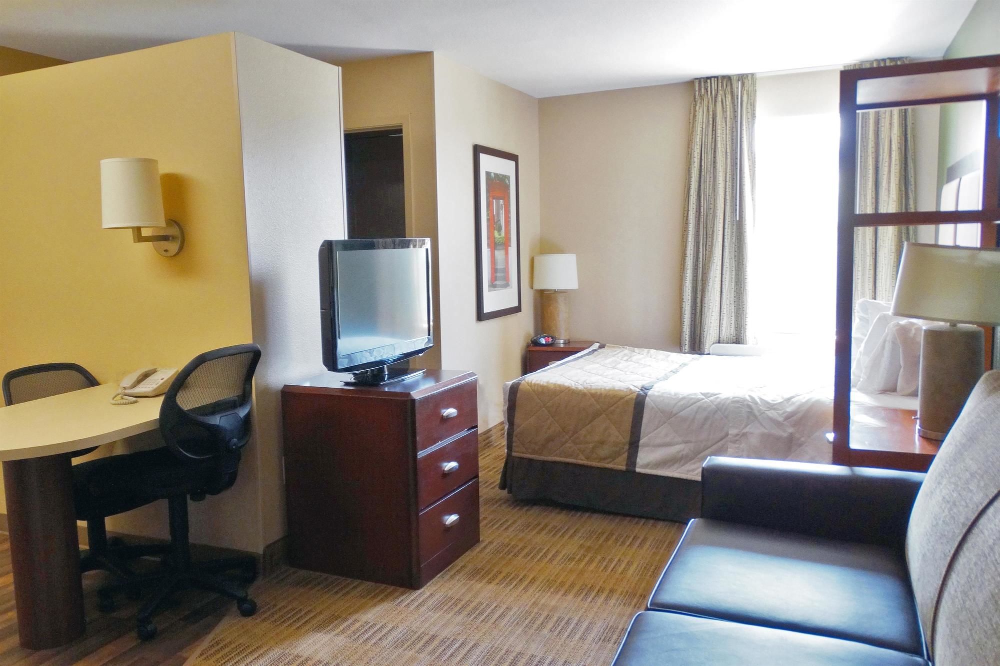 Extended Stay America Phoenix Airport E. Oak Str.