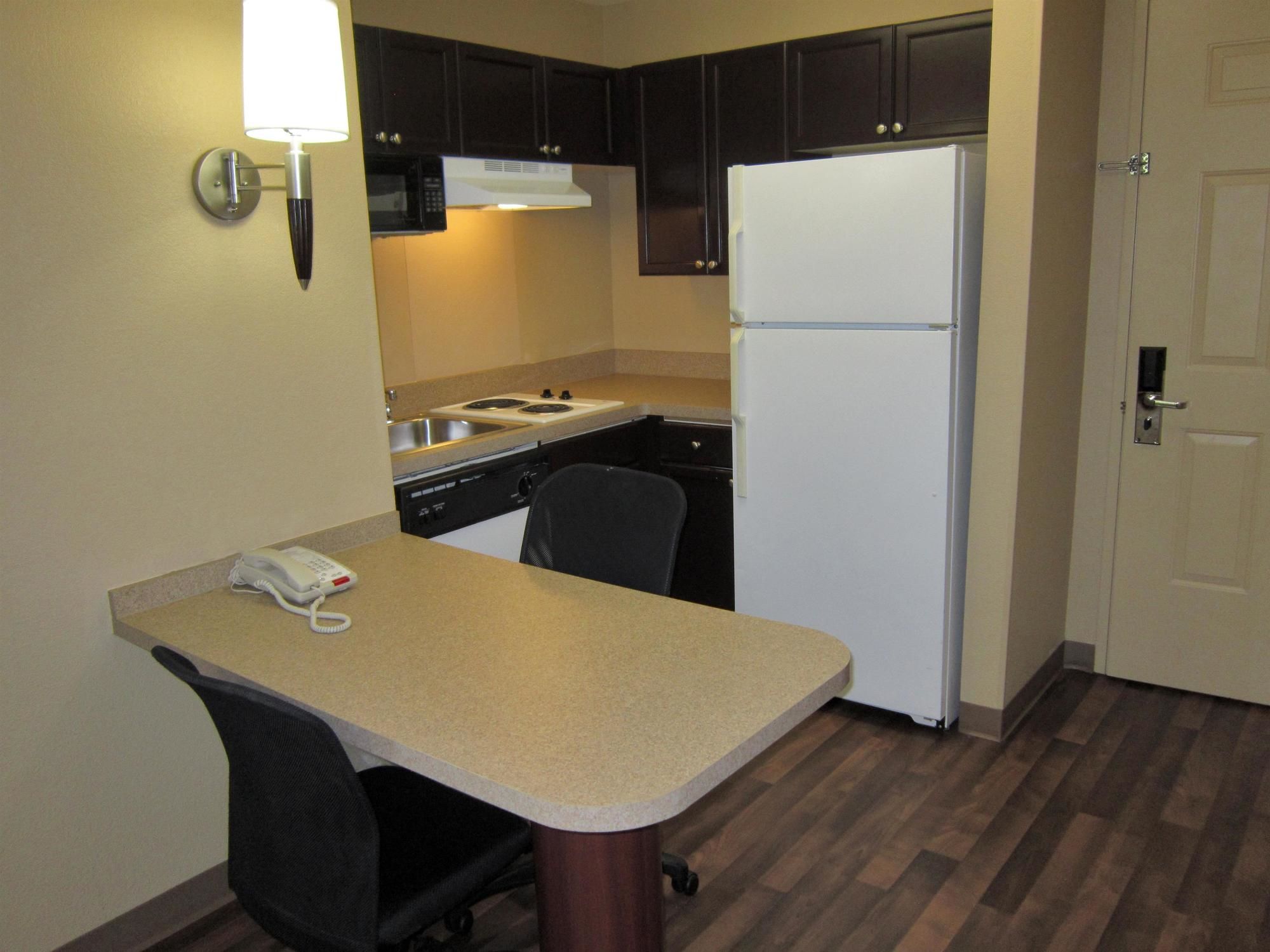 Extended Stay America Phoenix Chandler E. Chandler Blvd.