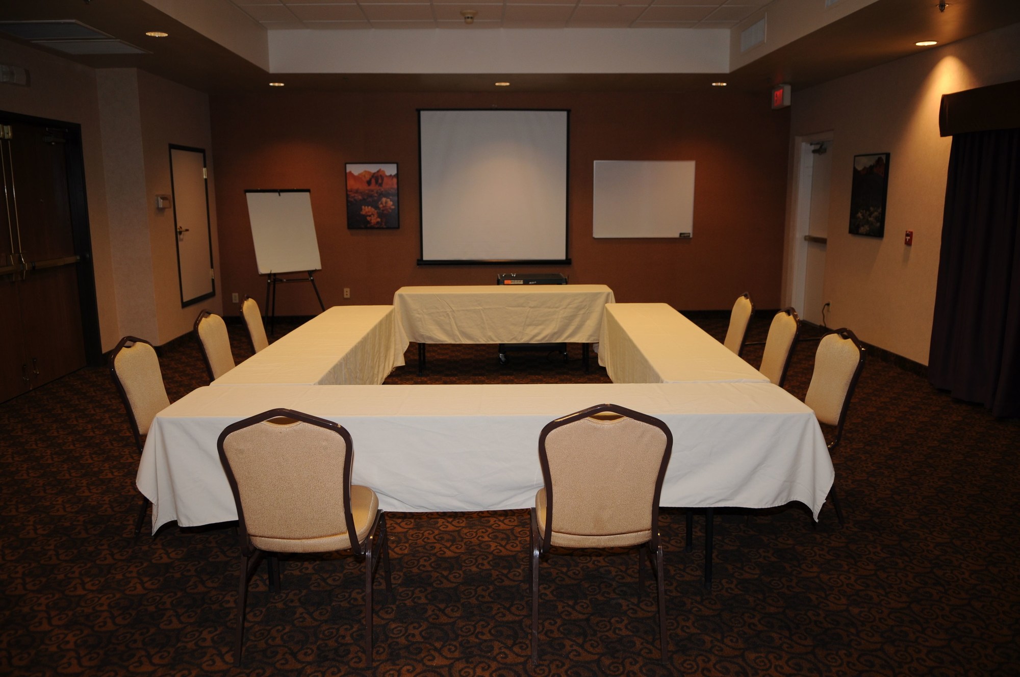 Holiday Inn Express & Suites Phoenix/Chandler (Ahwatukee)
