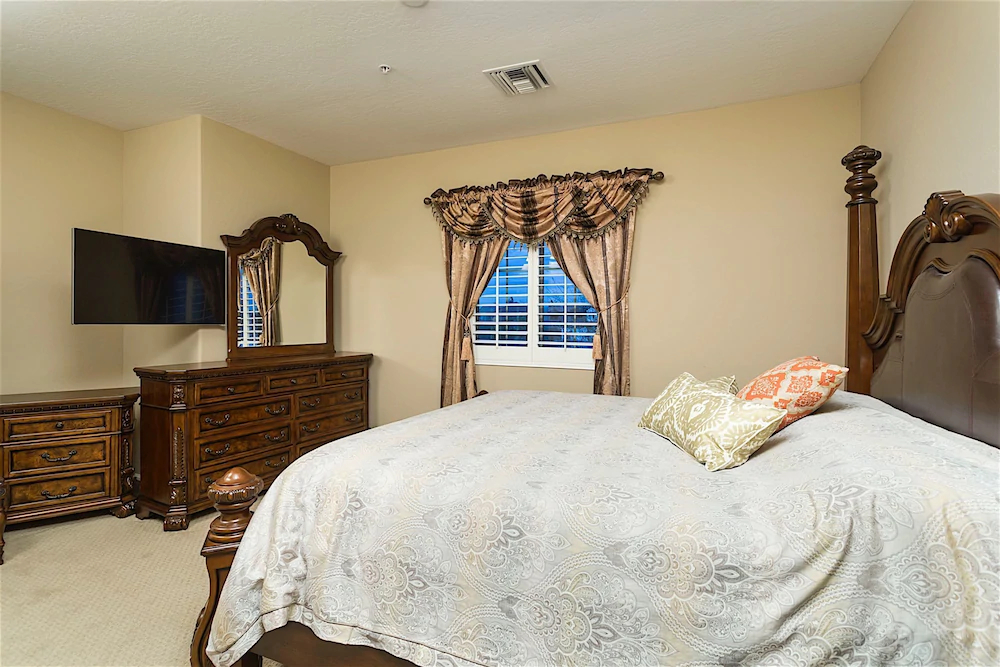 Hot Spot at Desert Ridge by Casago