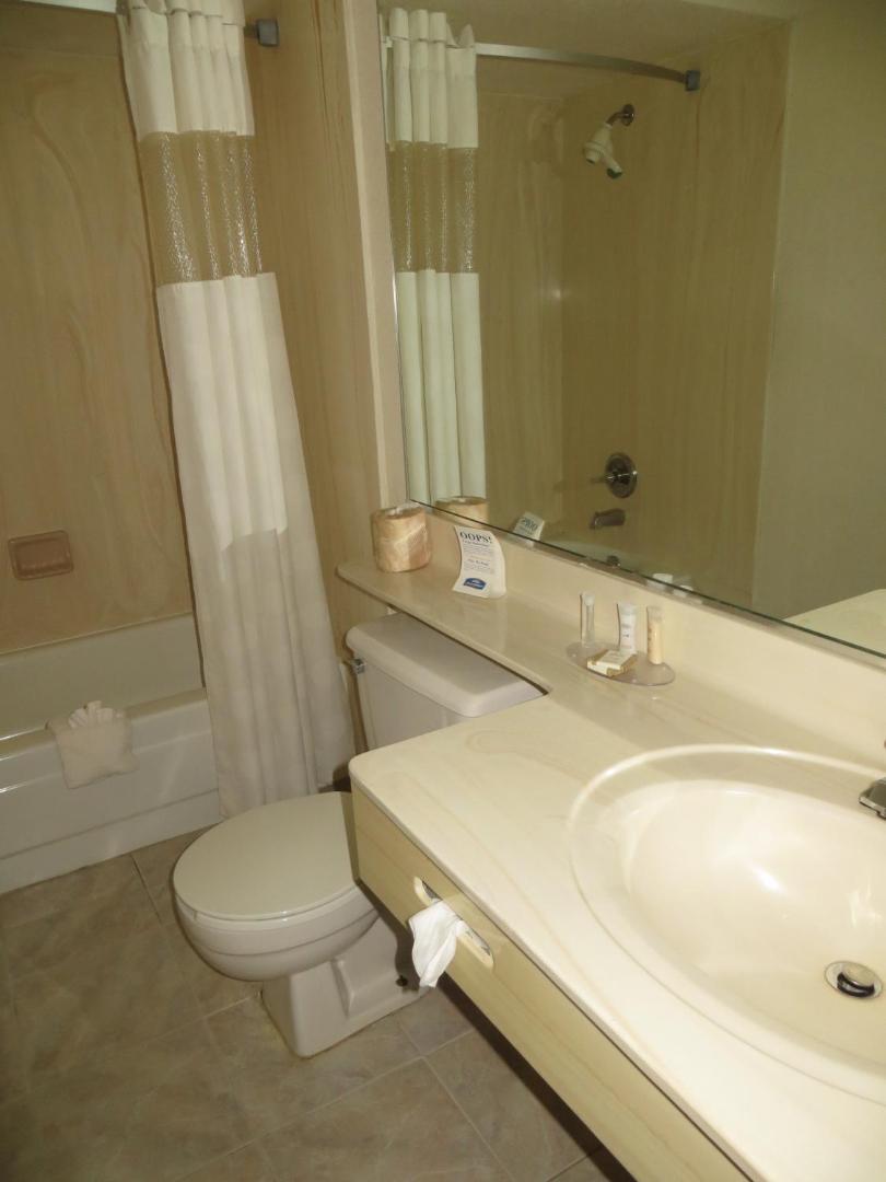 Howard Johnson by Wyndham Phoenix Airport/Downtown Area