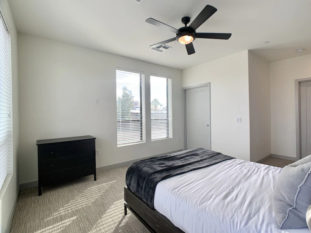Kasa Phoenix Encanto Village Apartment