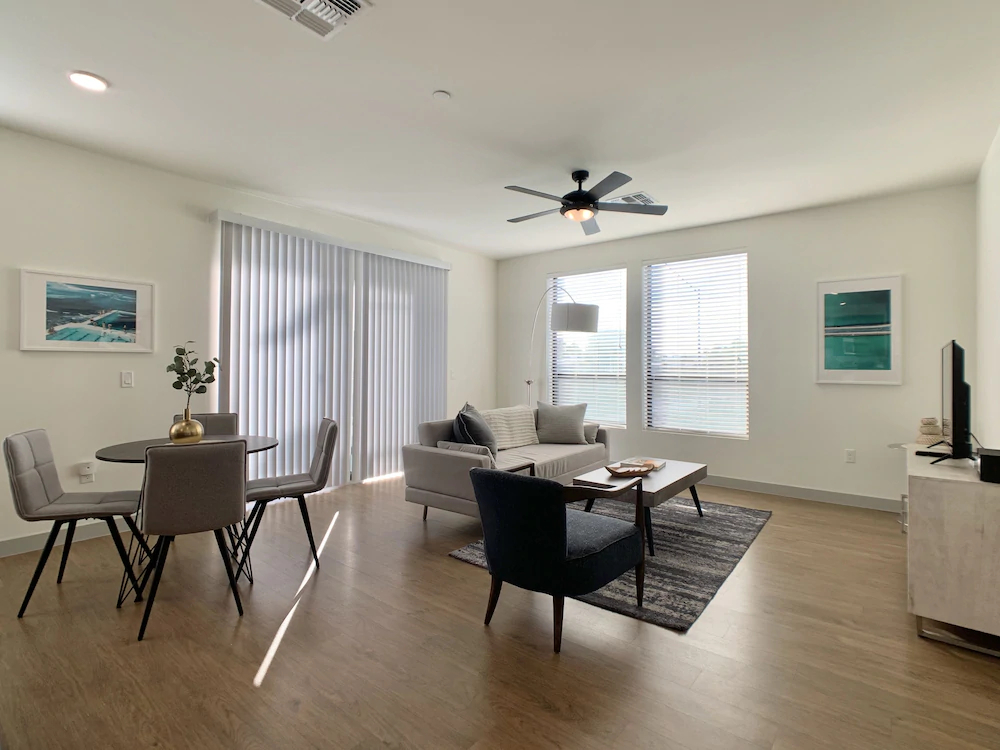 Kasa Phoenix Encanto Village Apartment