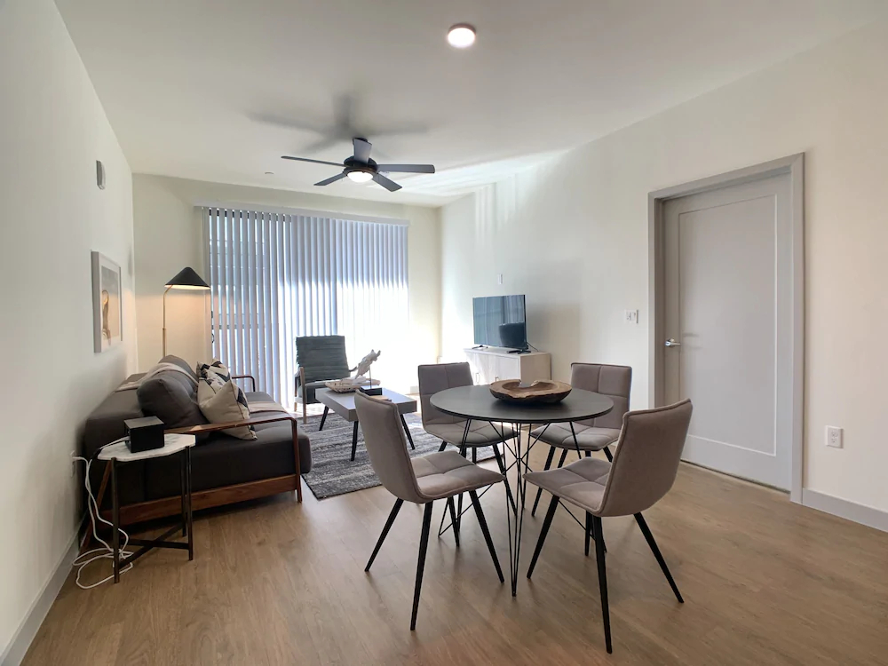 Kasa Phoenix Encanto Village Apartment