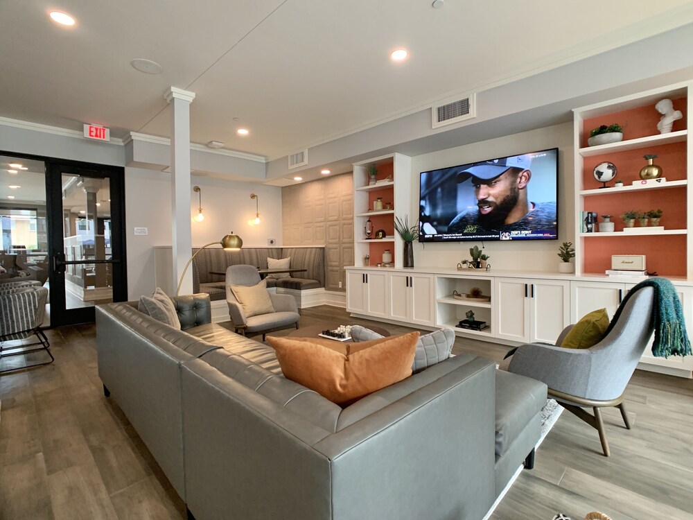 Kasa Phoenix Encanto Village Apartment