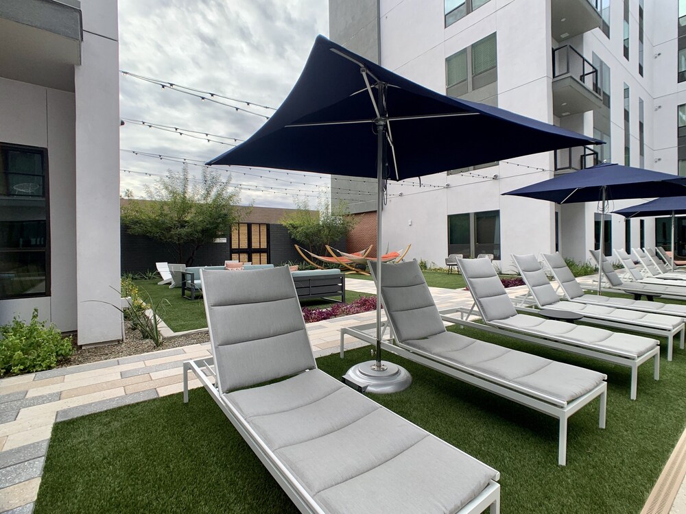 Kasa Phoenix Encanto Village Apartment